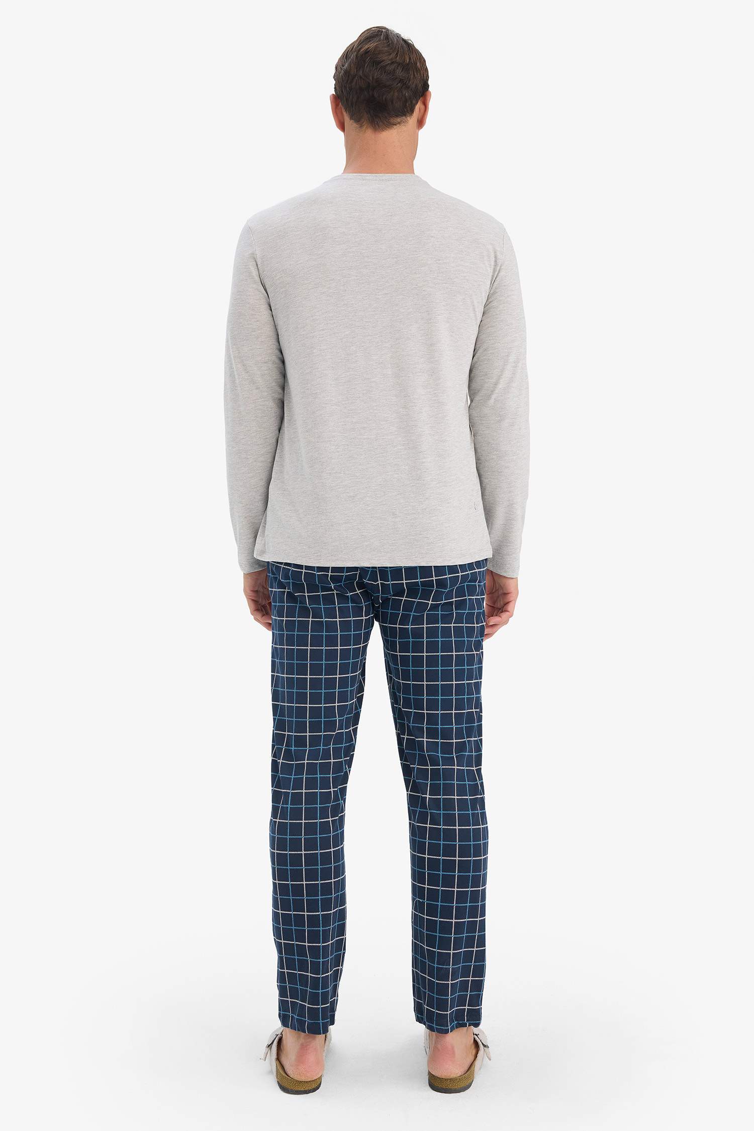 Regular Fit Pijama Takımı Uzun Kollu Üst Kareli Uzun Alt