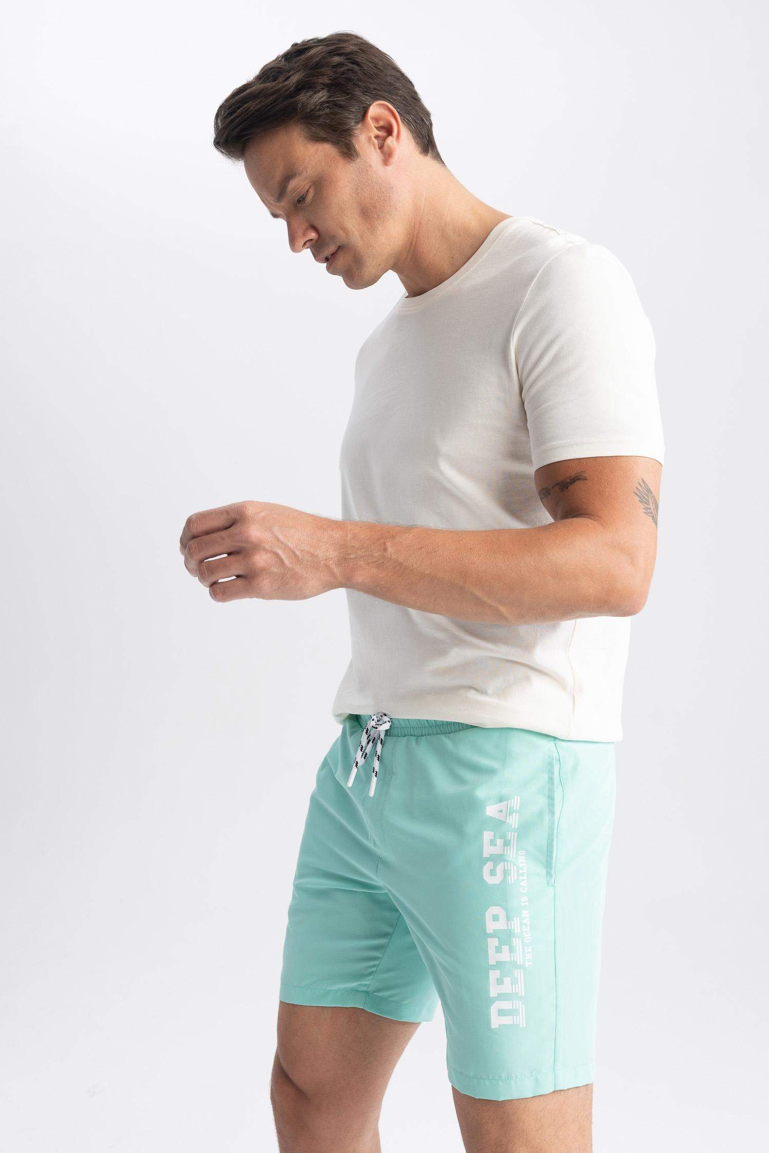 شورت بحر ميدي قصة عادية