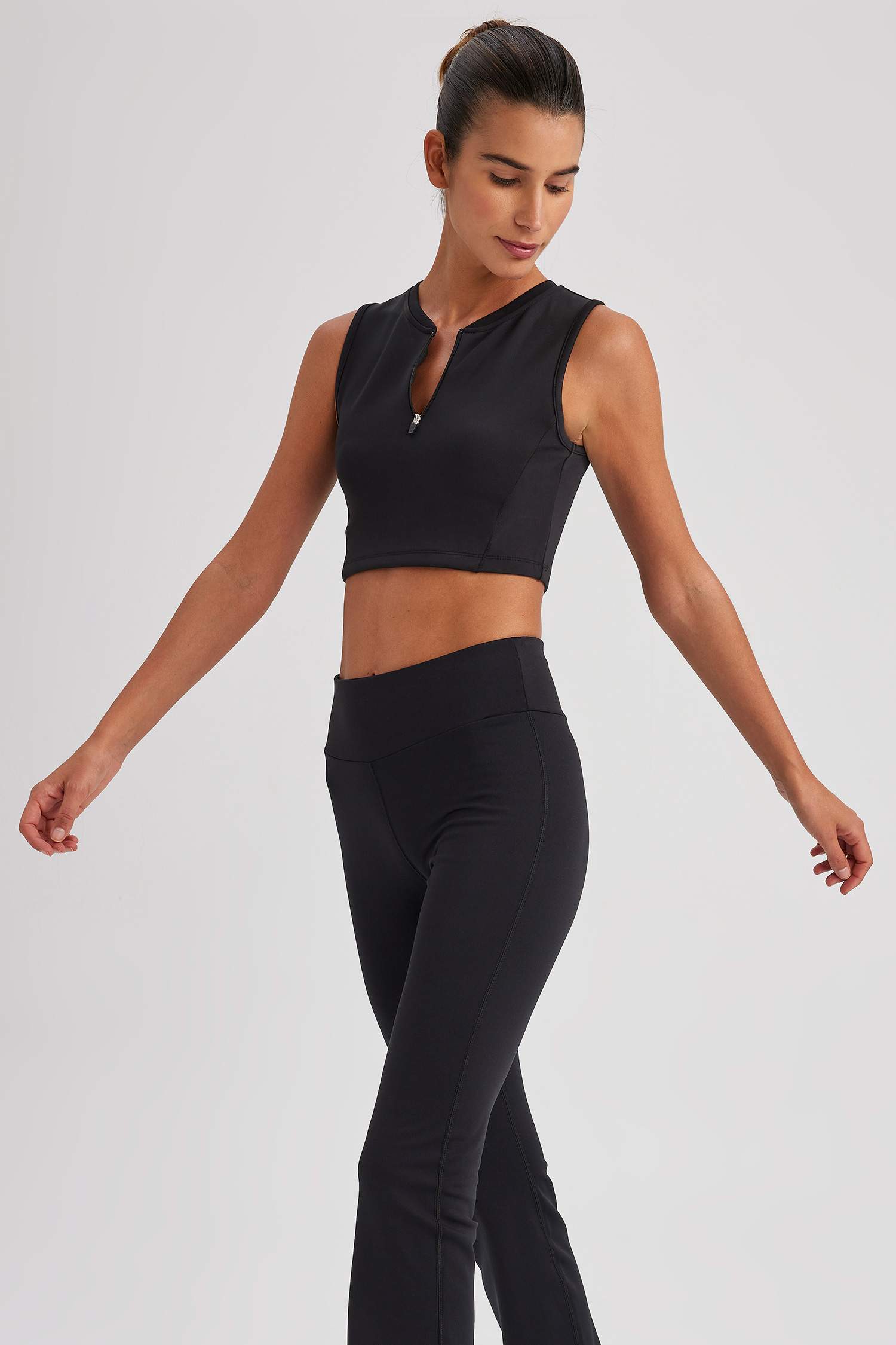 Defacto Fit Crop Top Col Halter Sans Manches Sports Bralet Athlète