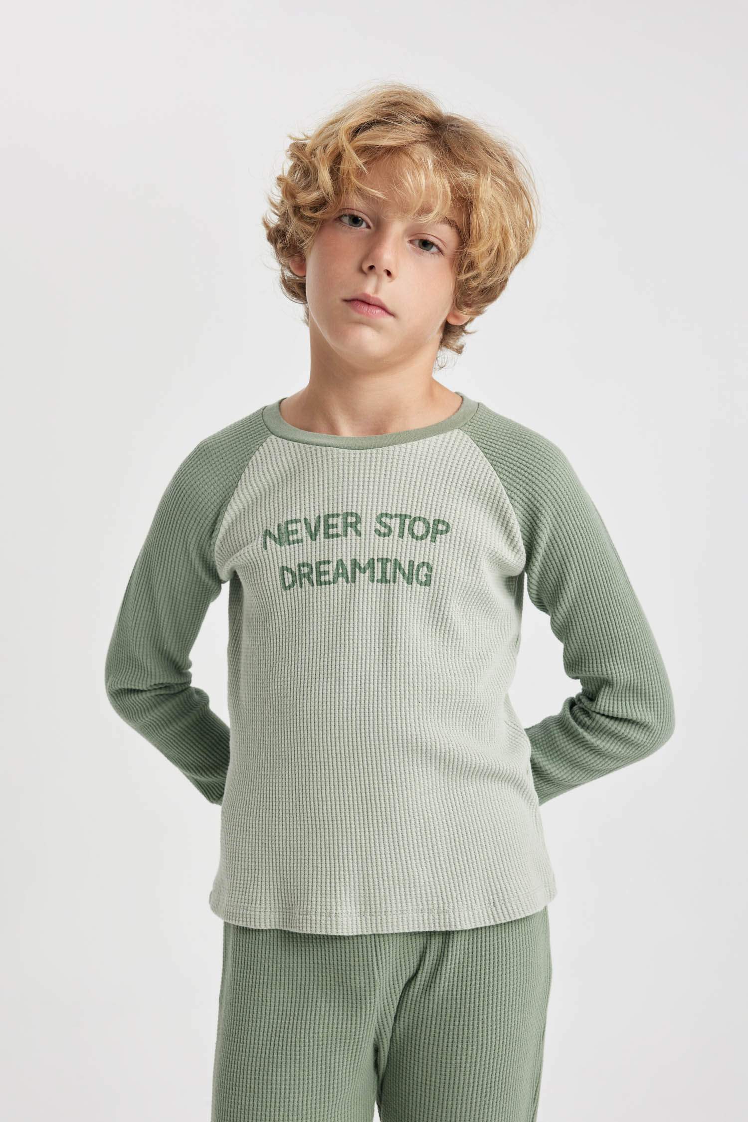 سيت بيجاما وافل قصة عادية - قطعتين