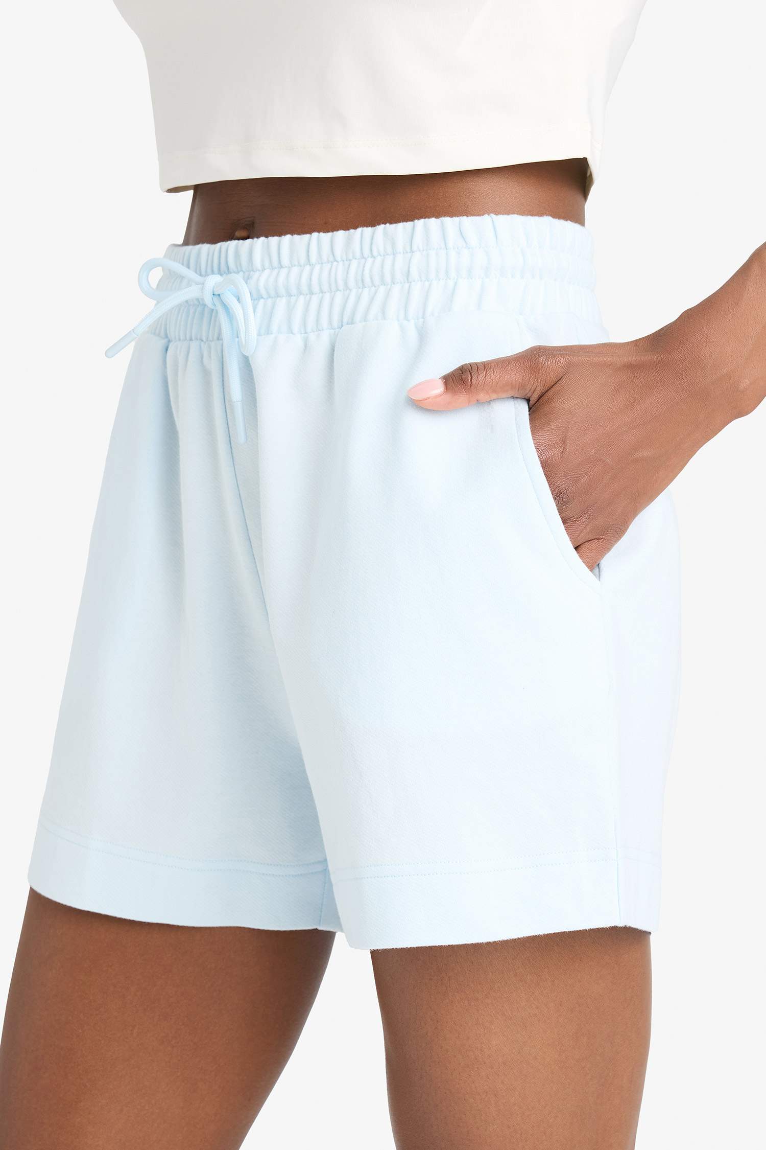 DeFactoFit Standart Fit Sporcu Kısa Paça Basic Düz Şort