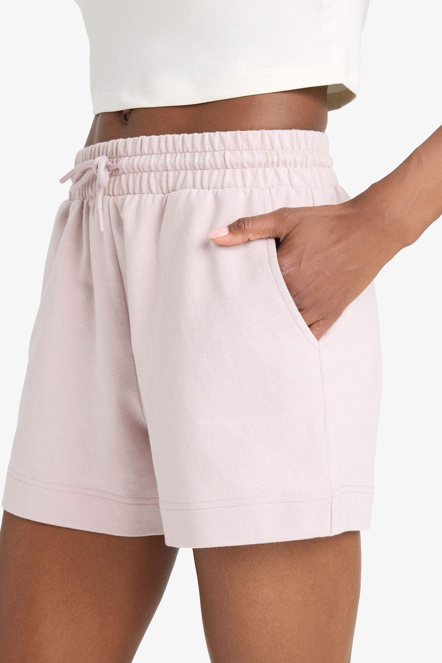 DeFactoFit Standart Fit Sporcu Kısa Paça Basic Düz Şort