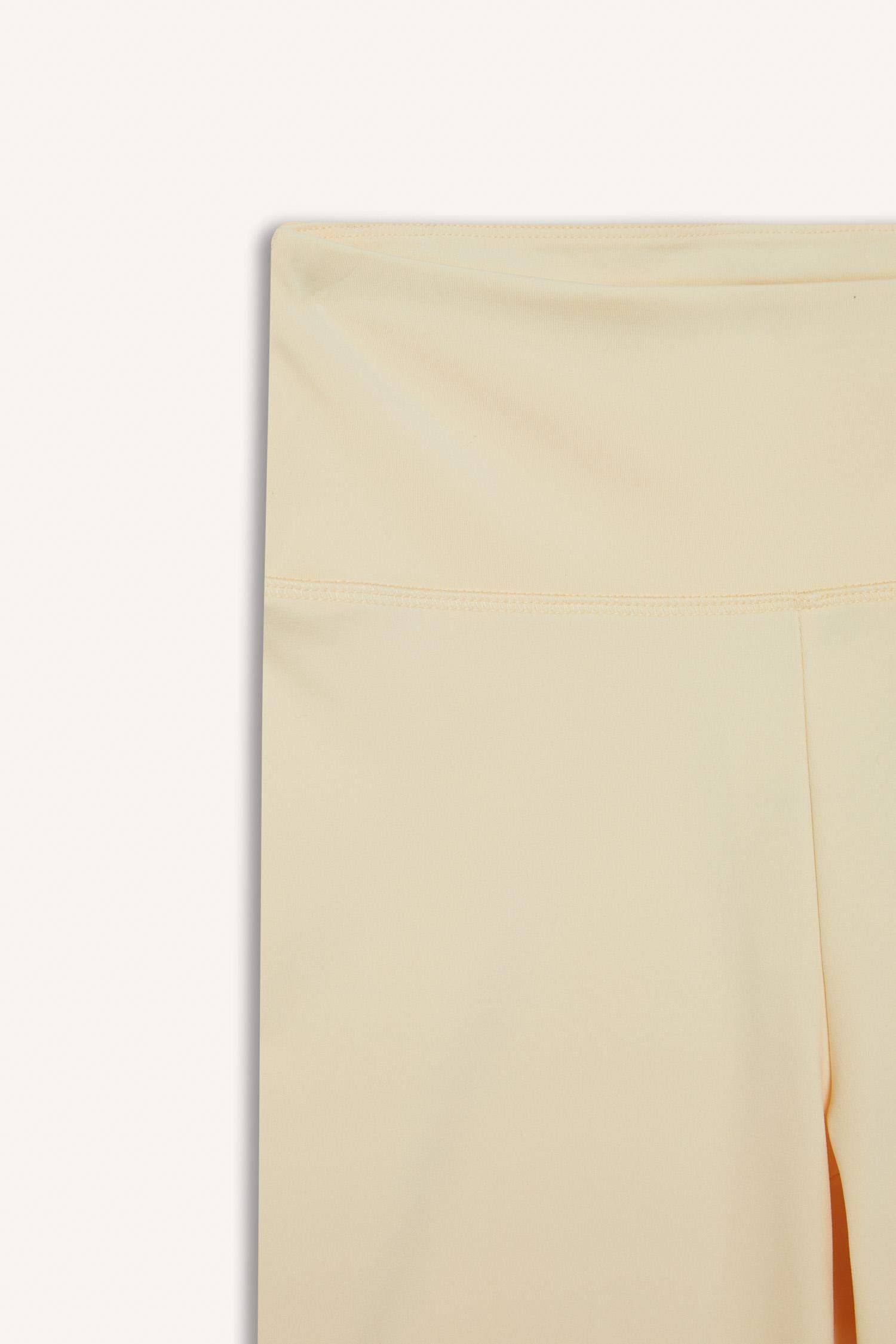 DeFactoFit Yüksek Bel Biker Esnek Kısa Basic Düz Sporcu Tayt