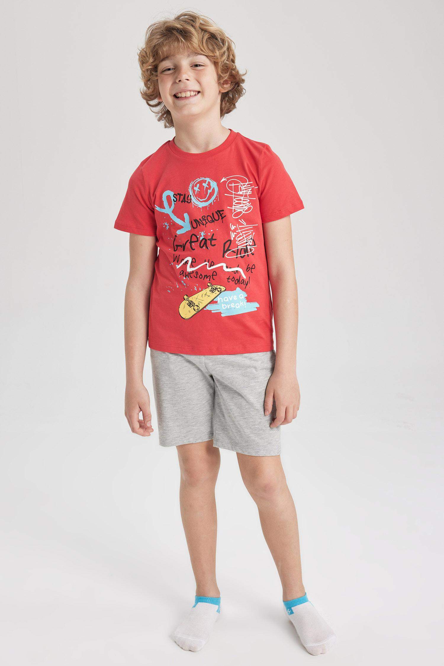 Red BOYS & TEENS Boys Printed Short Sleeve Pajamas Set 2768375 | DeFacto