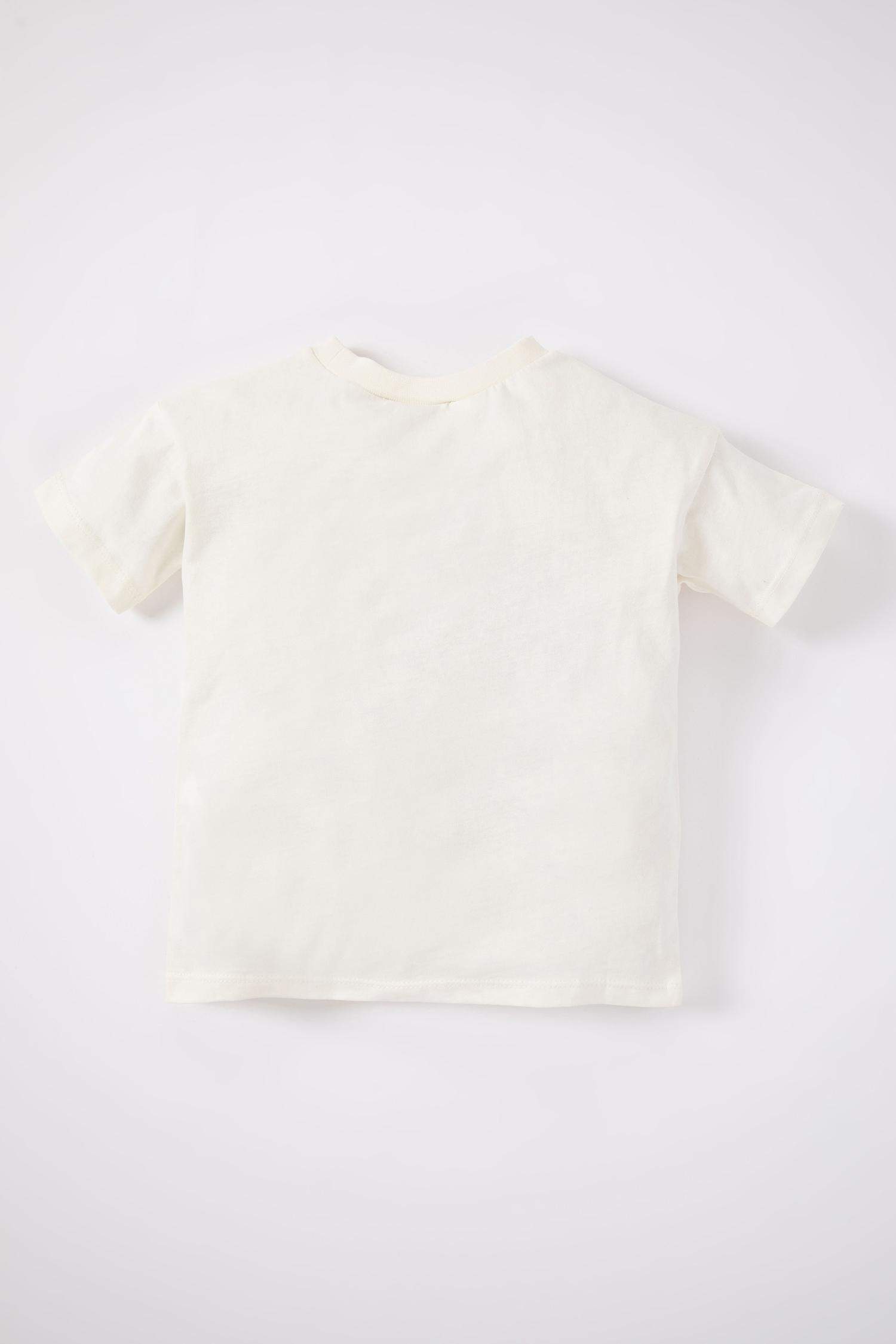 تيشيرت اولادي بطباعة الشعار قصة عادية