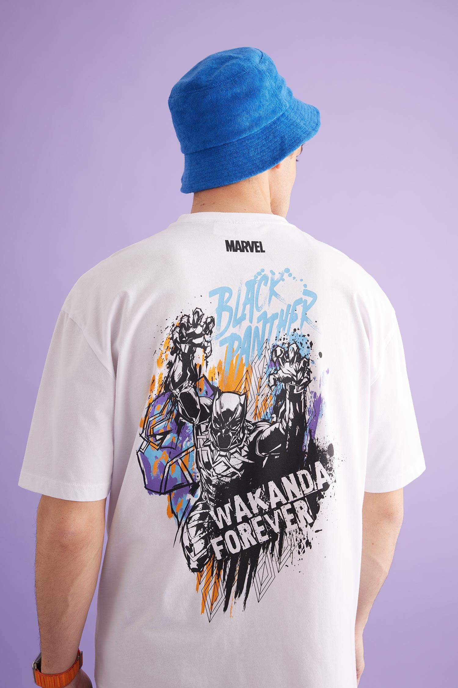 Marvel Avengers Лицензиялық дөңгелек жаға үлкен Қысқа жеңді футболка