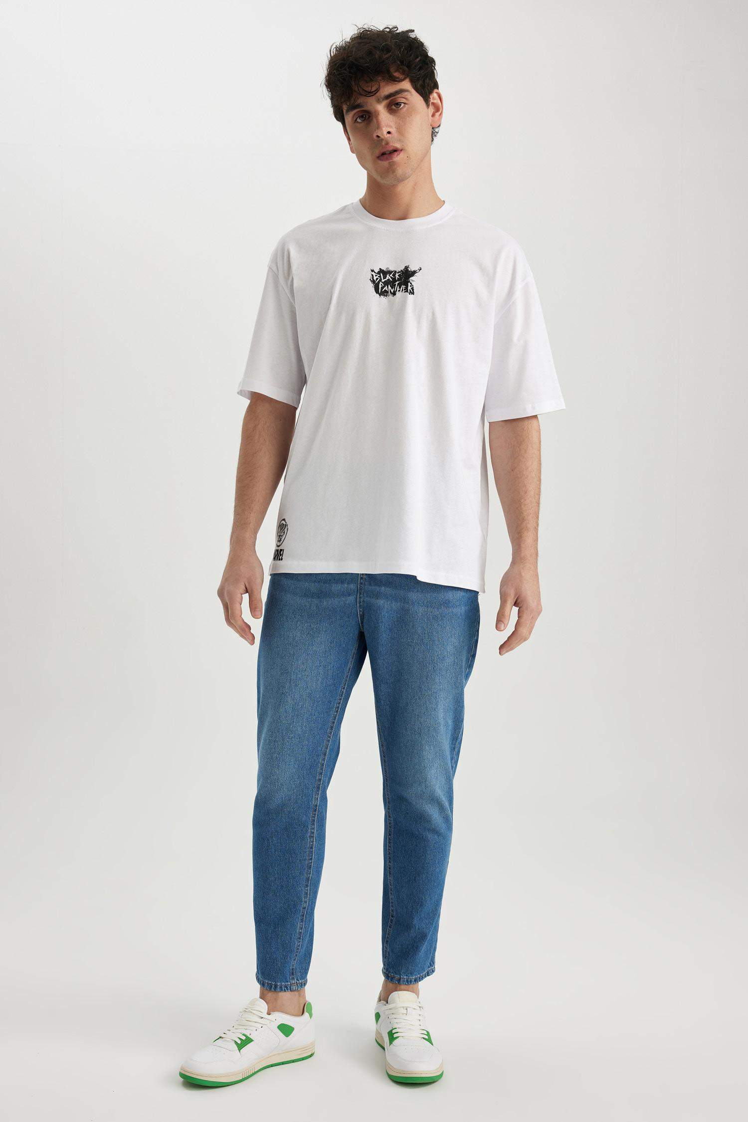 Marvel Avengers Лицензиялық дөңгелек жаға үлкен Қысқа жеңді футболка