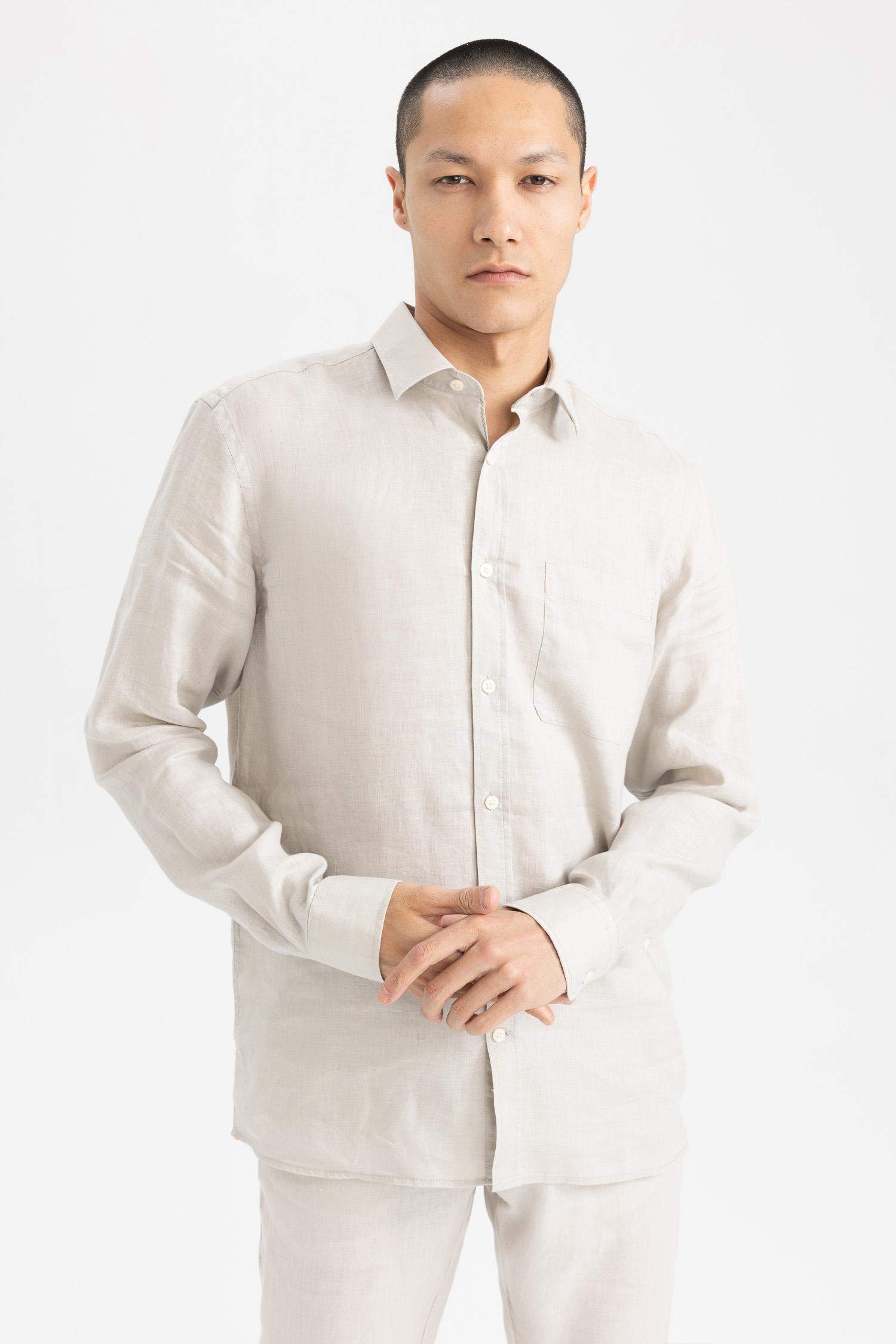 Chemise à manches longues et coupe régulière 100 % lin