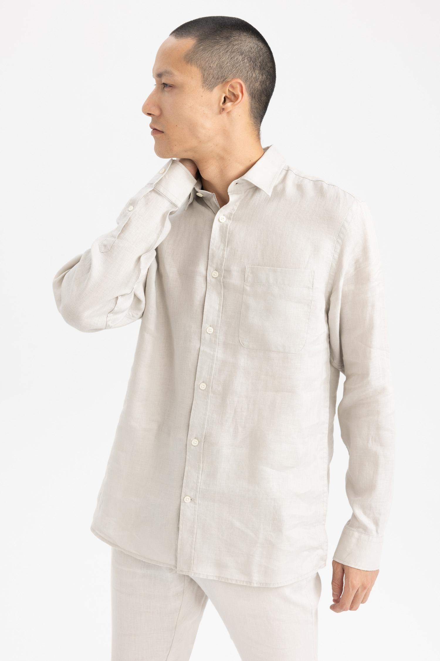Chemise à manches longues et coupe régulière 100 % lin