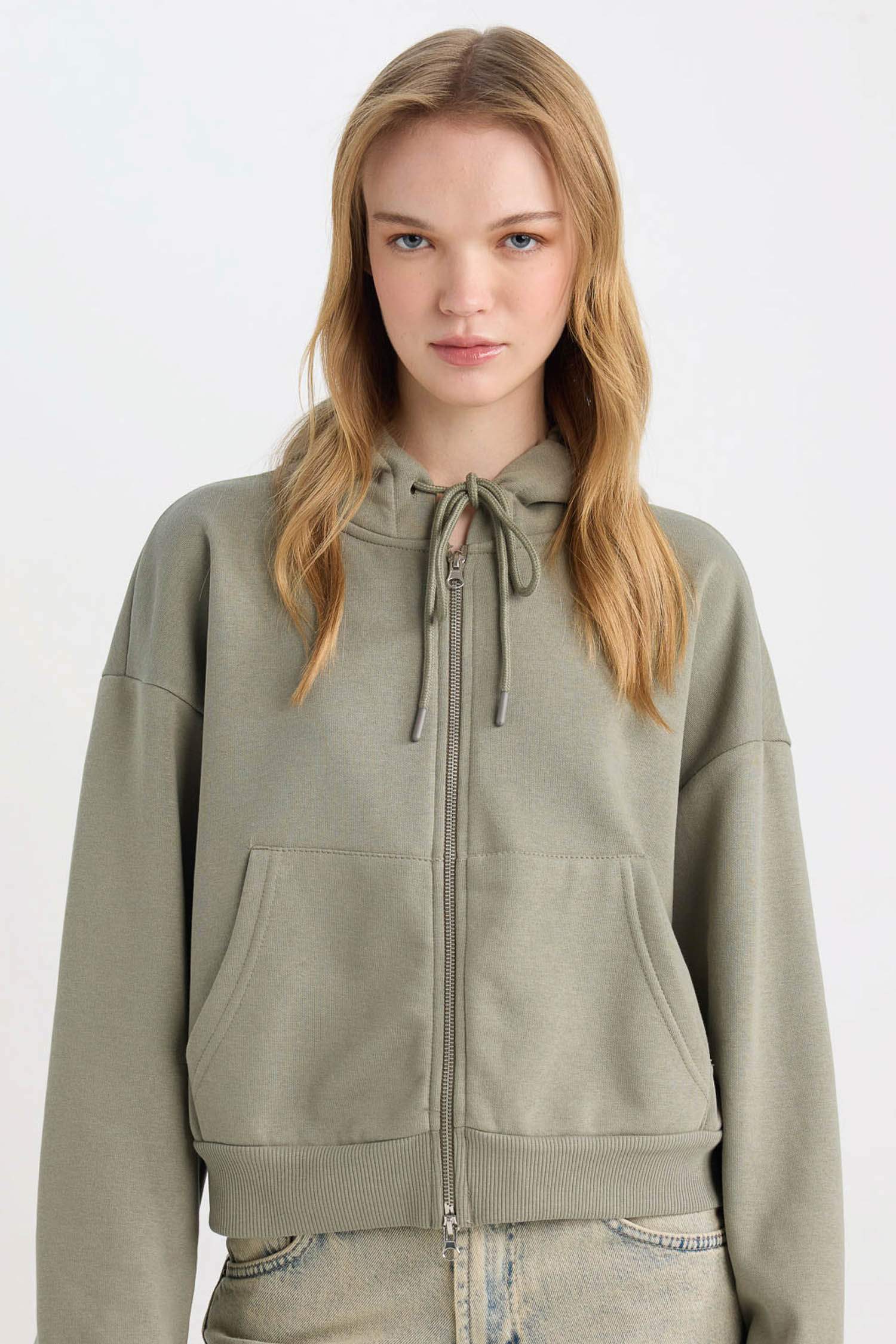 Standart Fit Kapüşonlu Basic Düz Kanguru Cepli Fermuarlı Sweatshirt