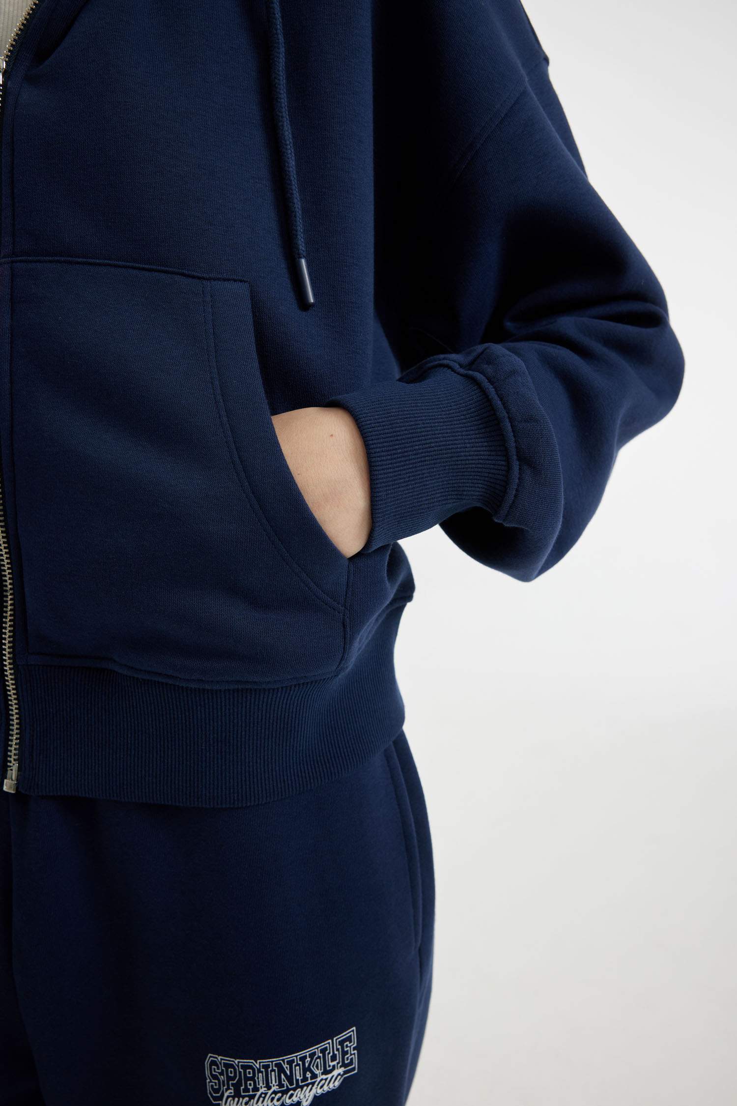 كارديجان قصة عادية