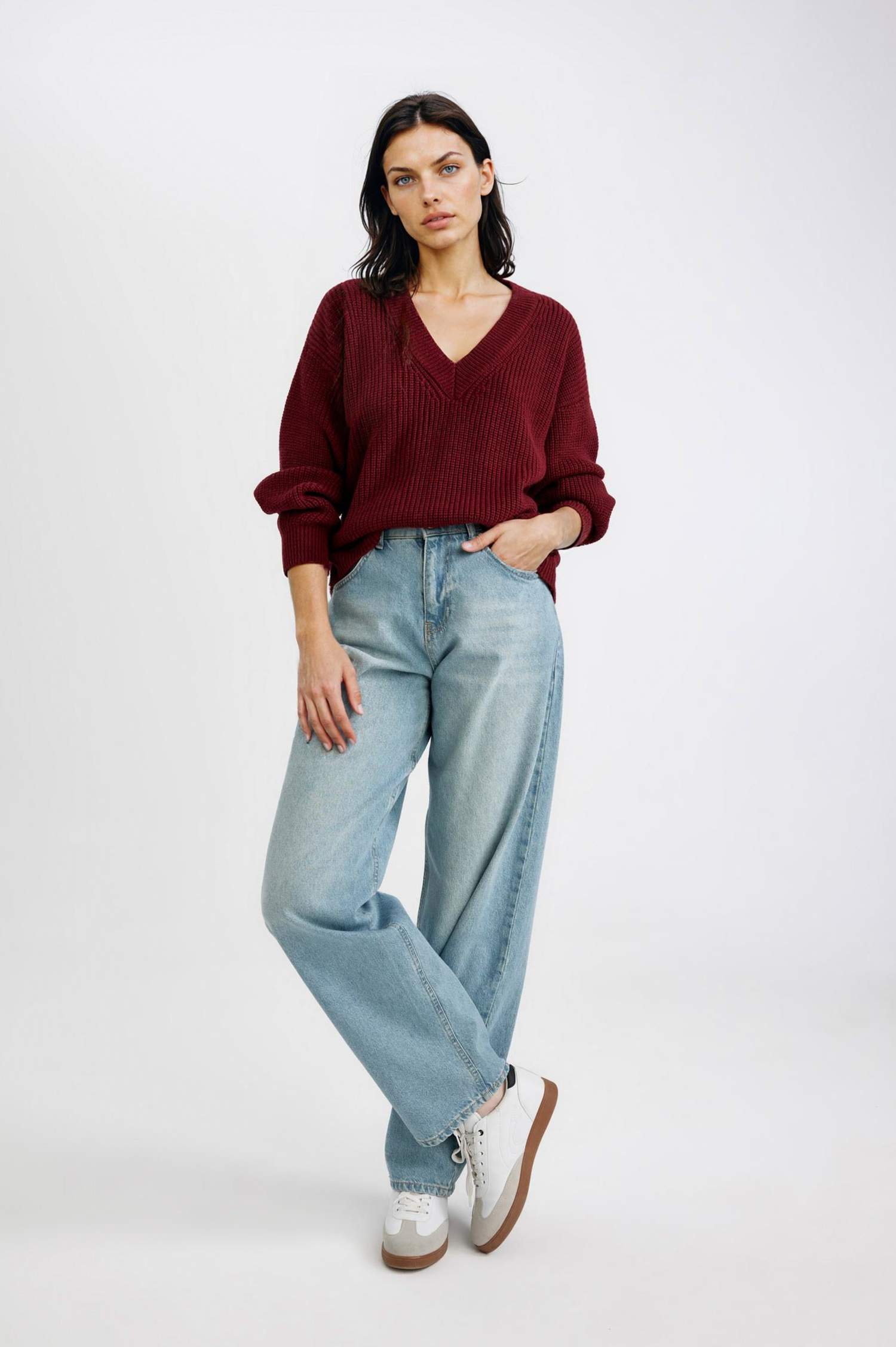 Oversize Geniş Kalıp V Yaka Triko Kazak