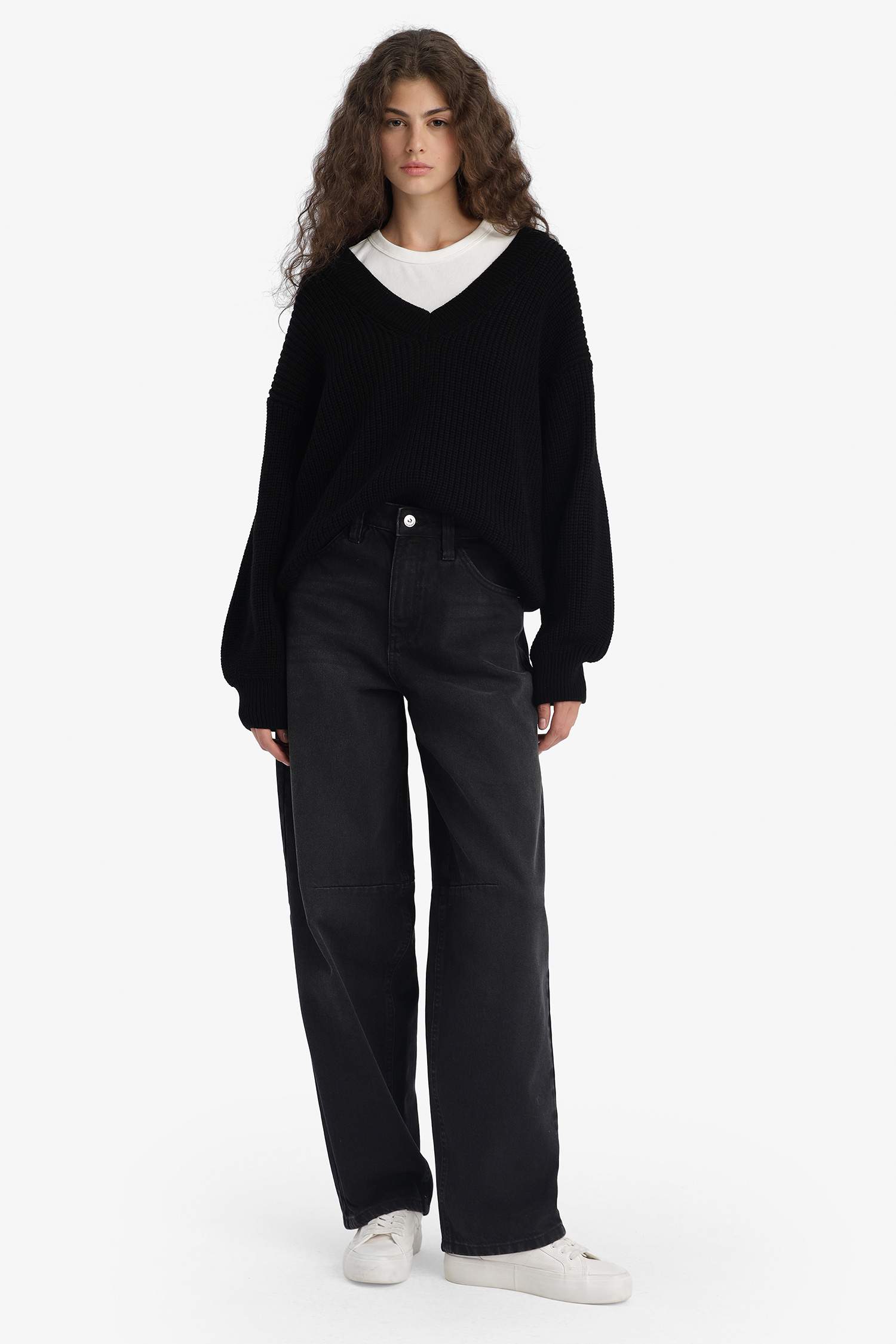 Oversize Fit V-Neck Knit Pulover