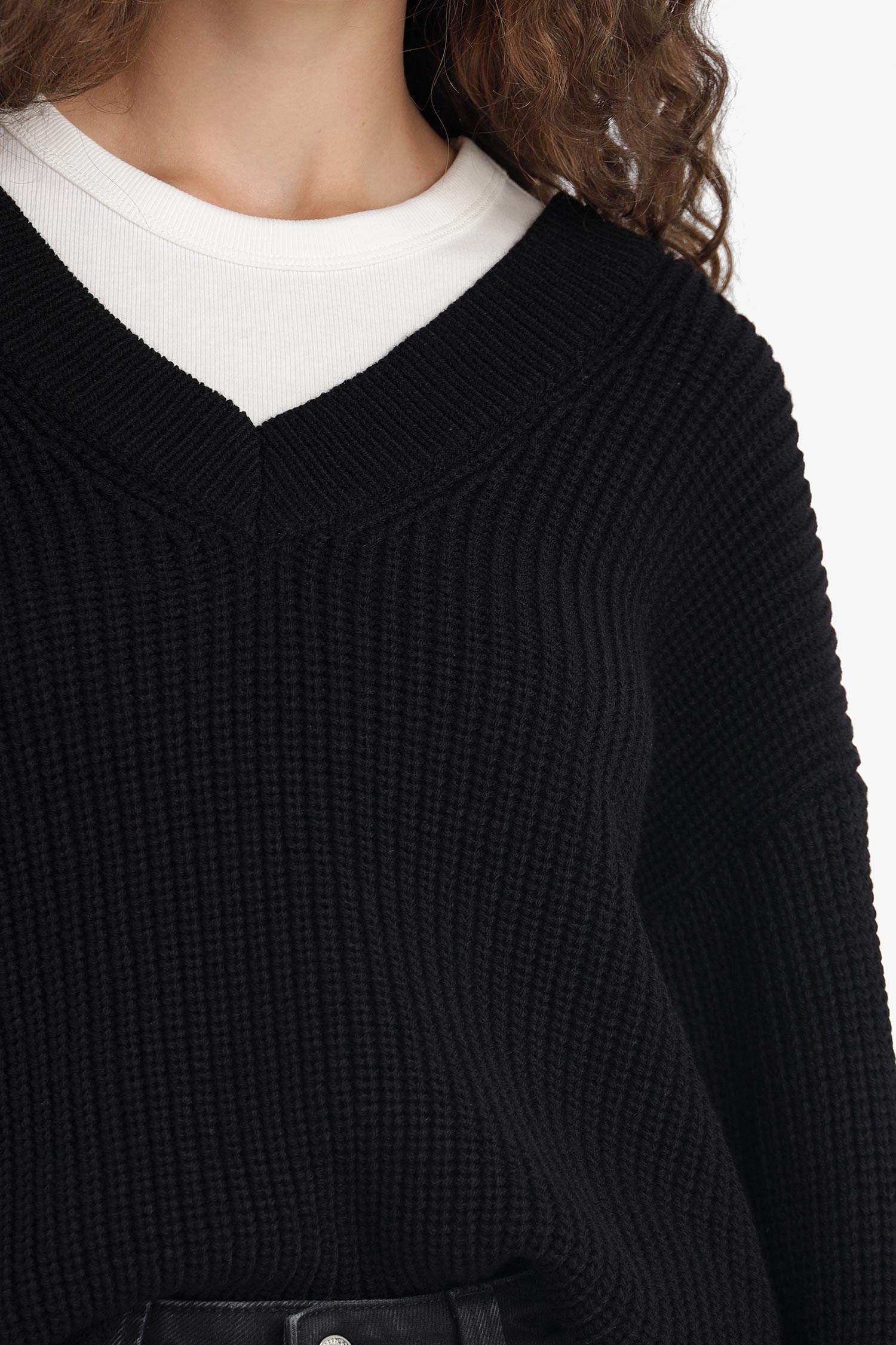 Oversize Fit V-Neck Knit Pulover