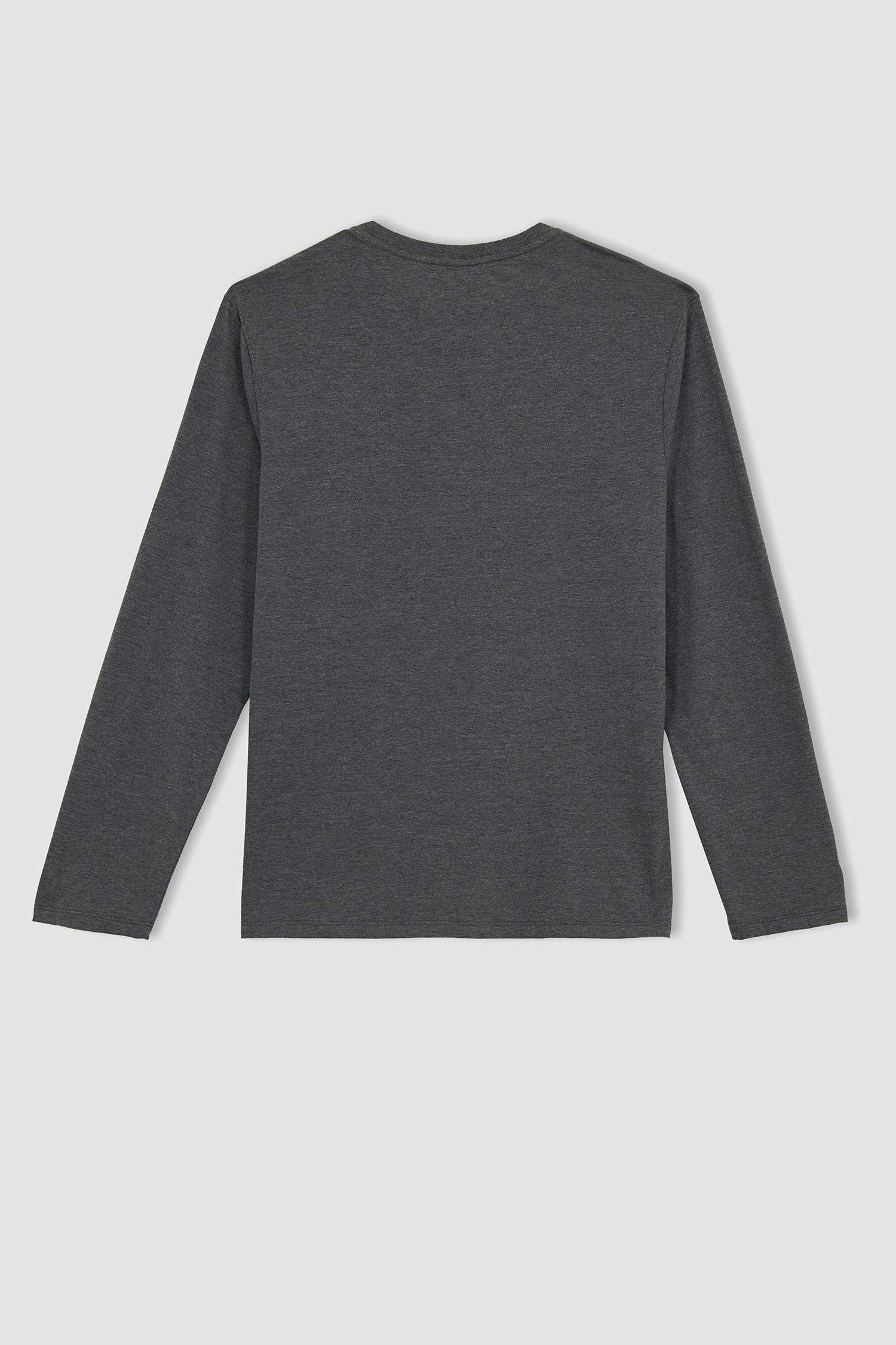 Верх стандартного кроя с круглым вырезом