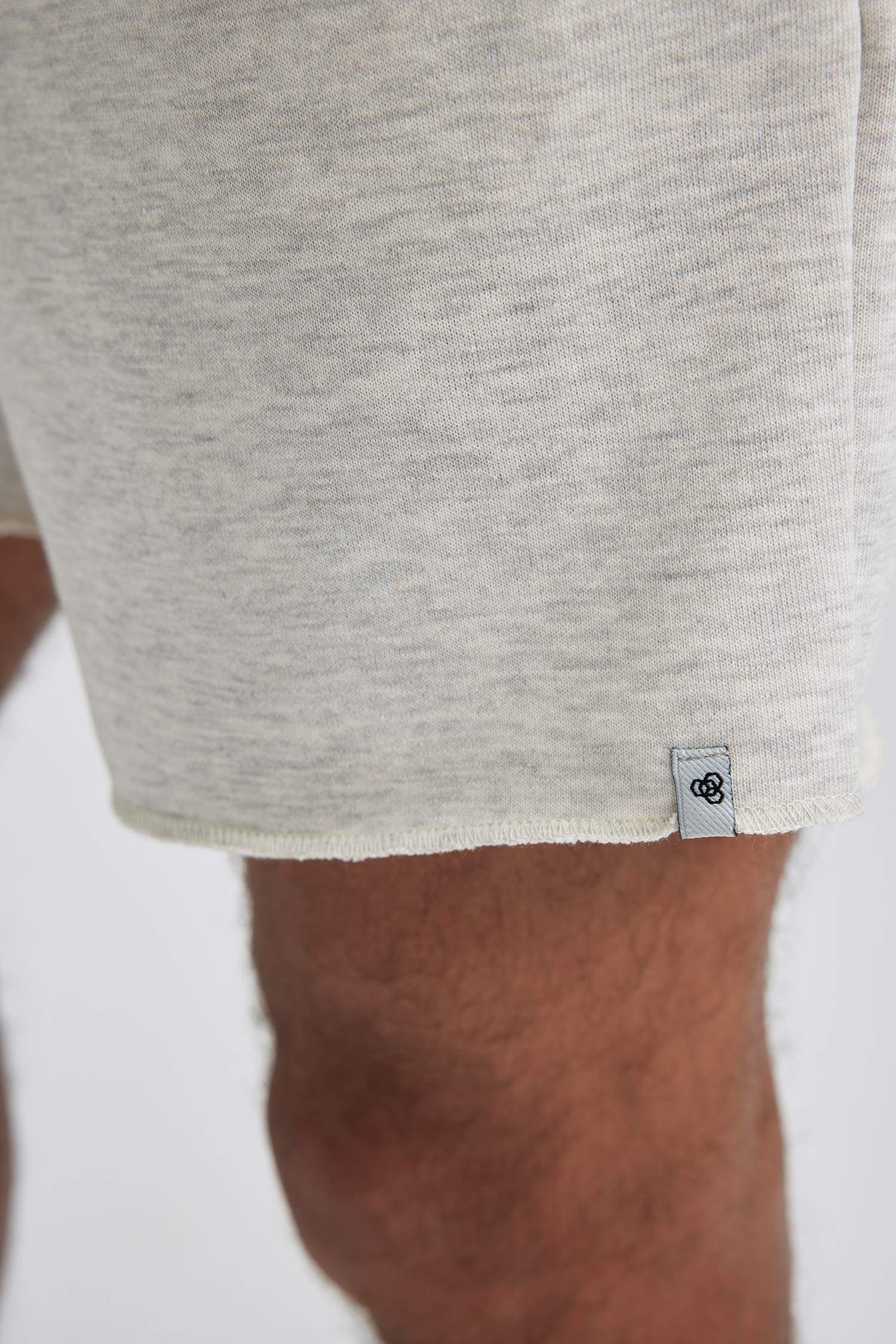 شورت سليم فيت