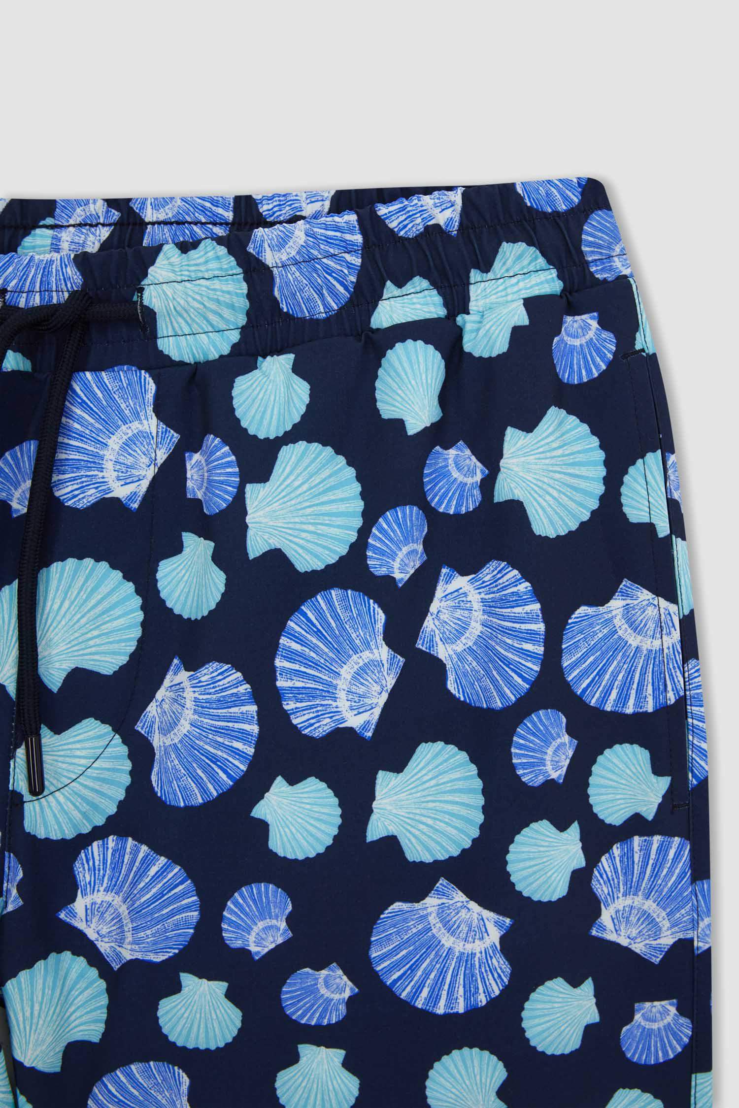 Short de Bain imprimé à coupe régulière