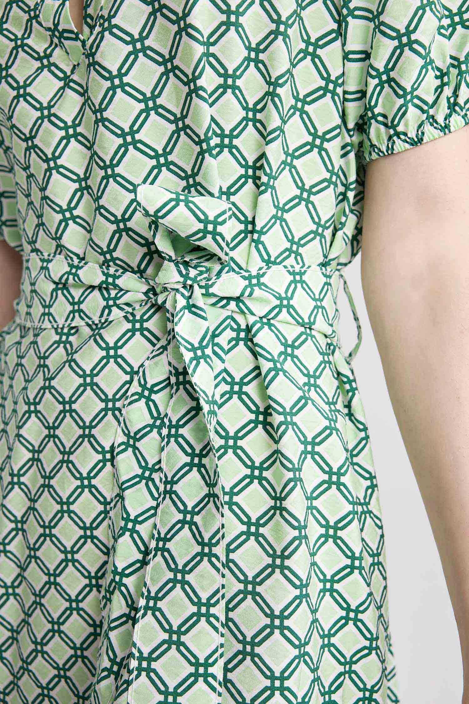 Mini robe à manches courtes à imprimé