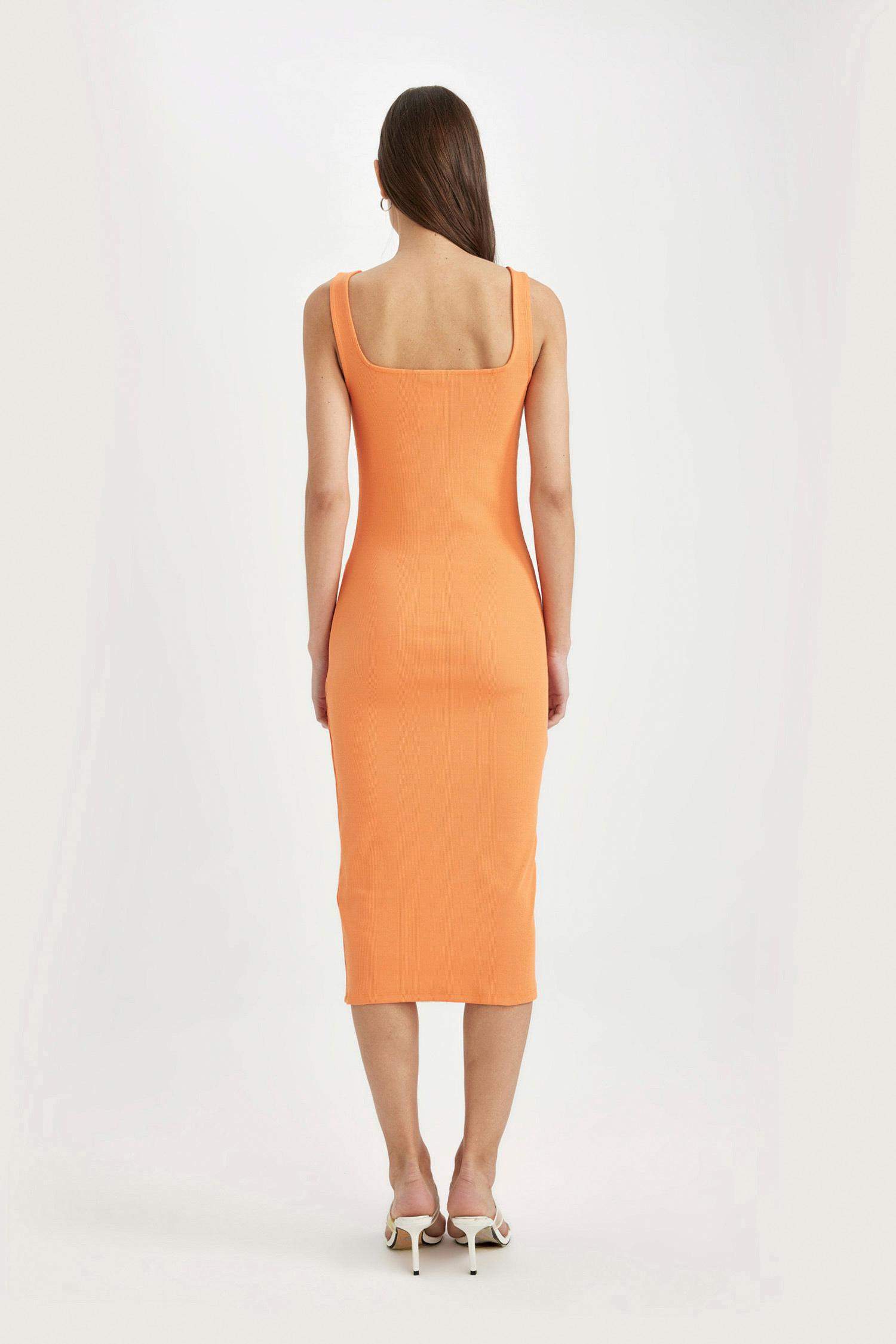 Bodycon Vücuda Oturan Basic Düz Kare Yaka Fitilli Kaşkorse Kolsuz Midi Elbise