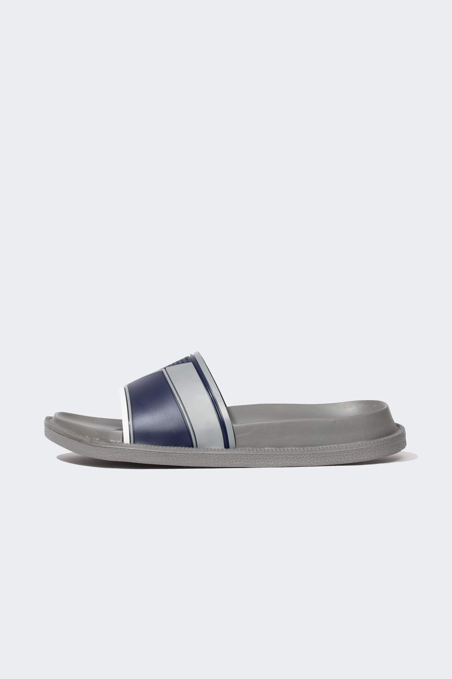 Сланцы на плоской подошве для мужчин