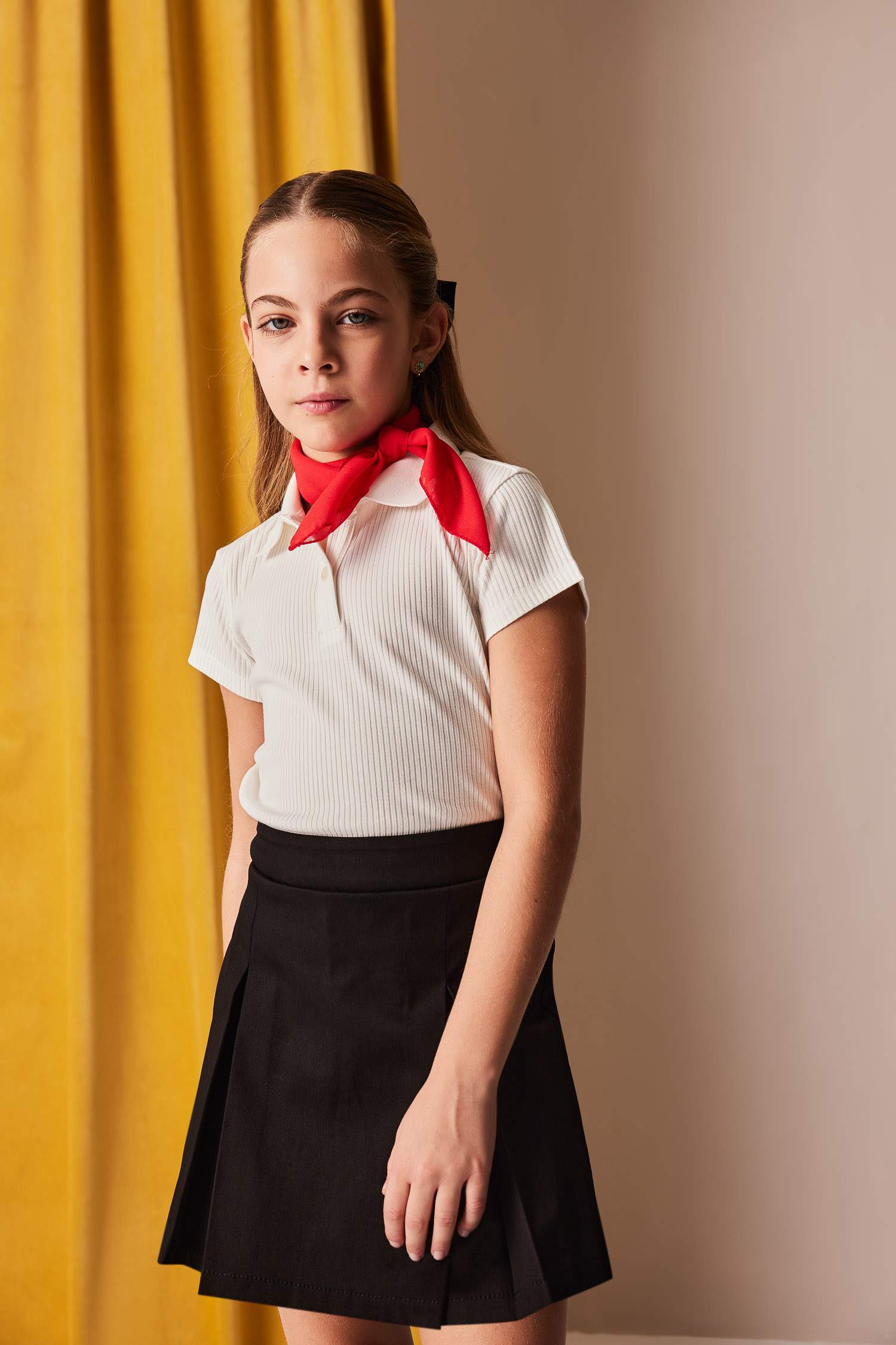 Kız Çocuk Slim Fit Dar Kesim Polo Yaka Basic Düz Fitilli Kaşkorse Kısa Kollu Tişört