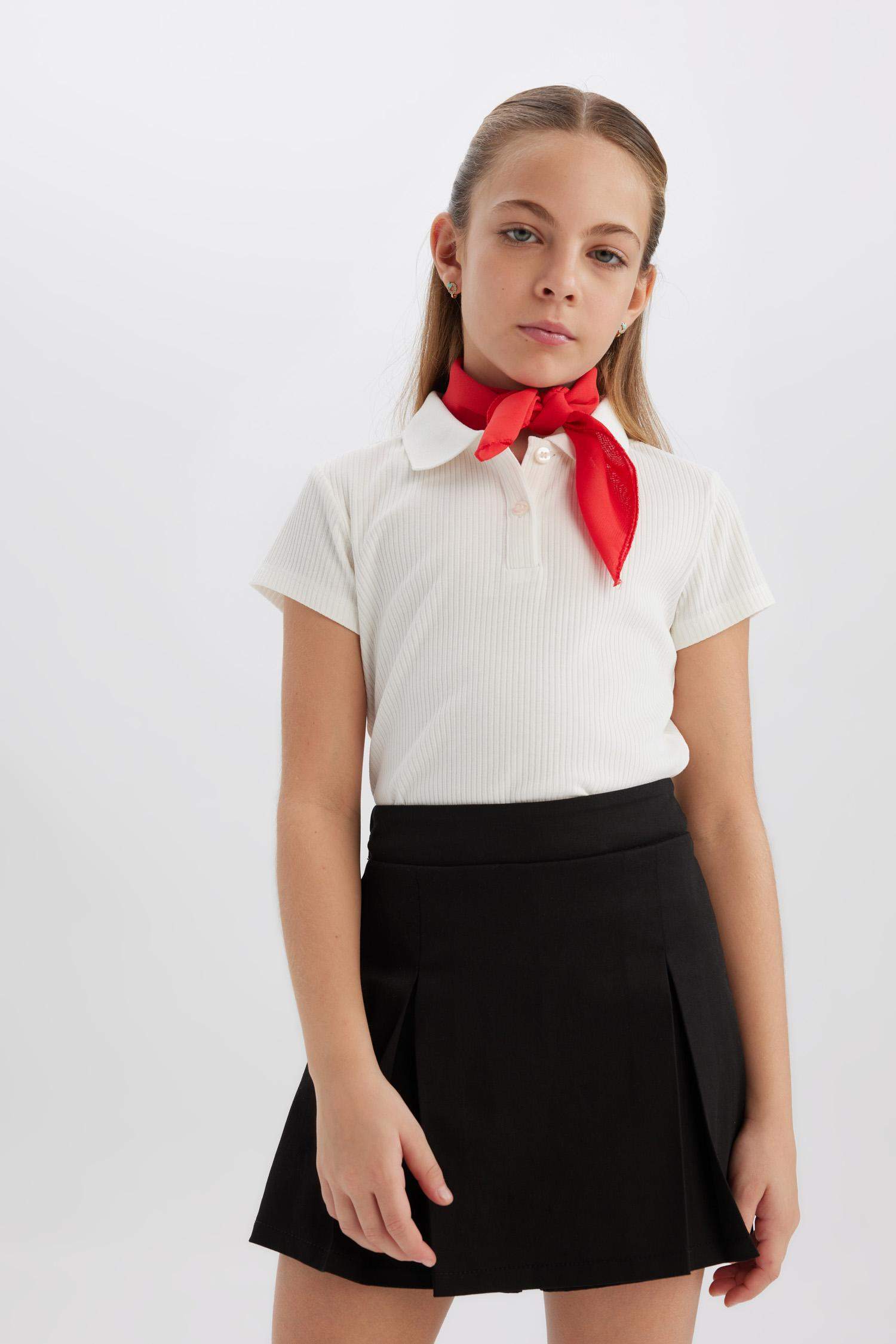 Kız Çocuk Slim Fit Dar Kesim Polo Yaka Basic Düz Fitilli Kaşkorse Kısa Kollu Tişört