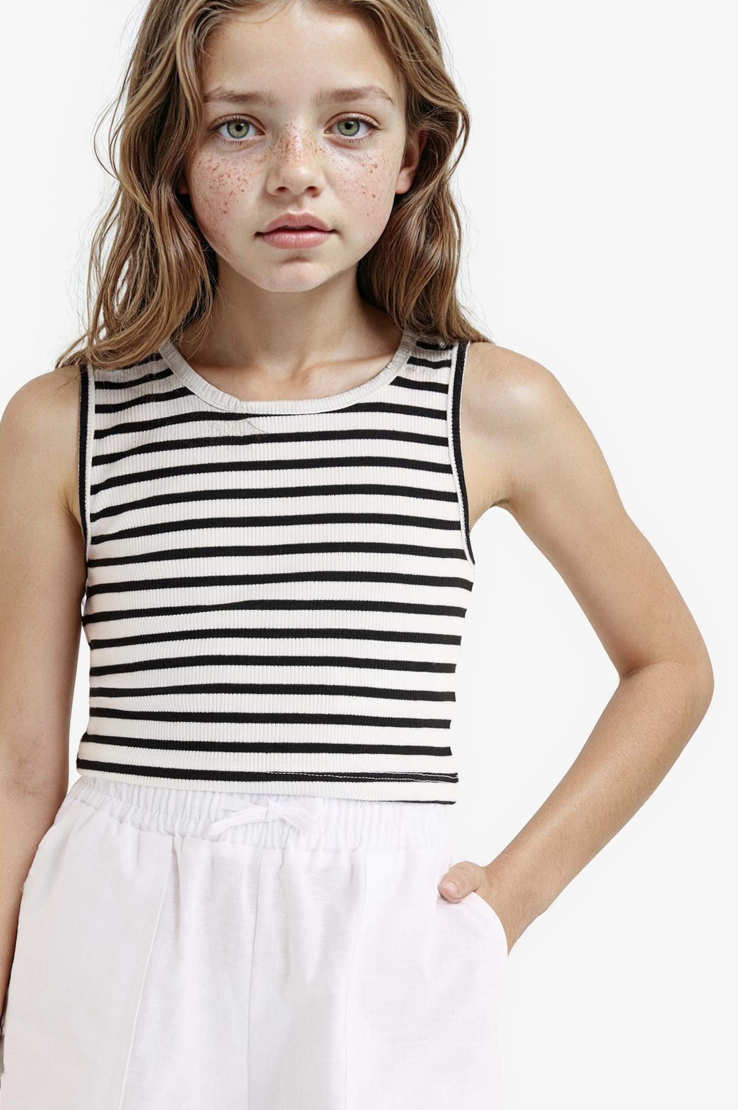 Kız Çocuk Bisiklet Yaka Çizgili Atlet