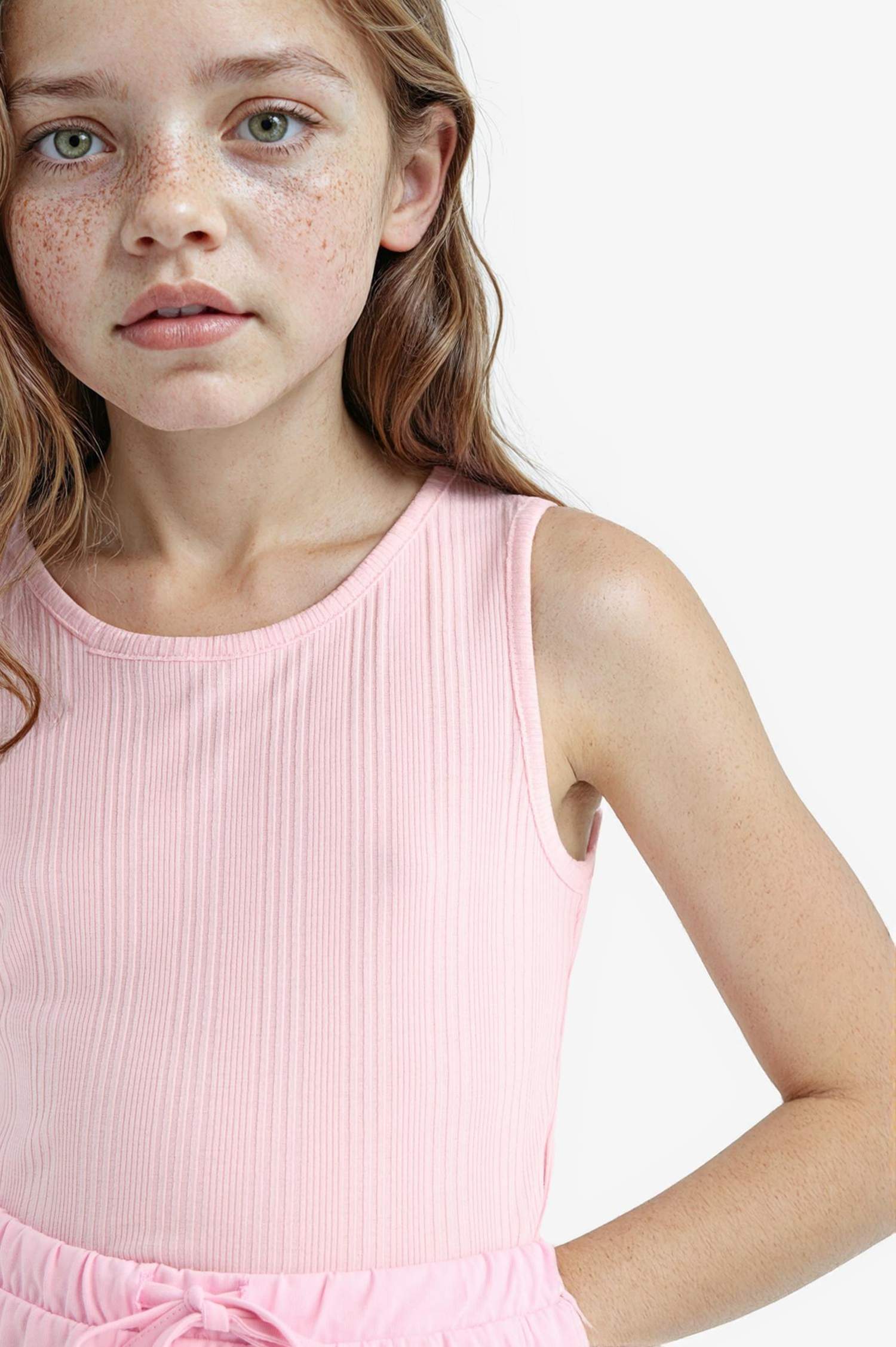 كيمونه بناتي سادة سليم فيت بدون ردن بياخة مستديرة