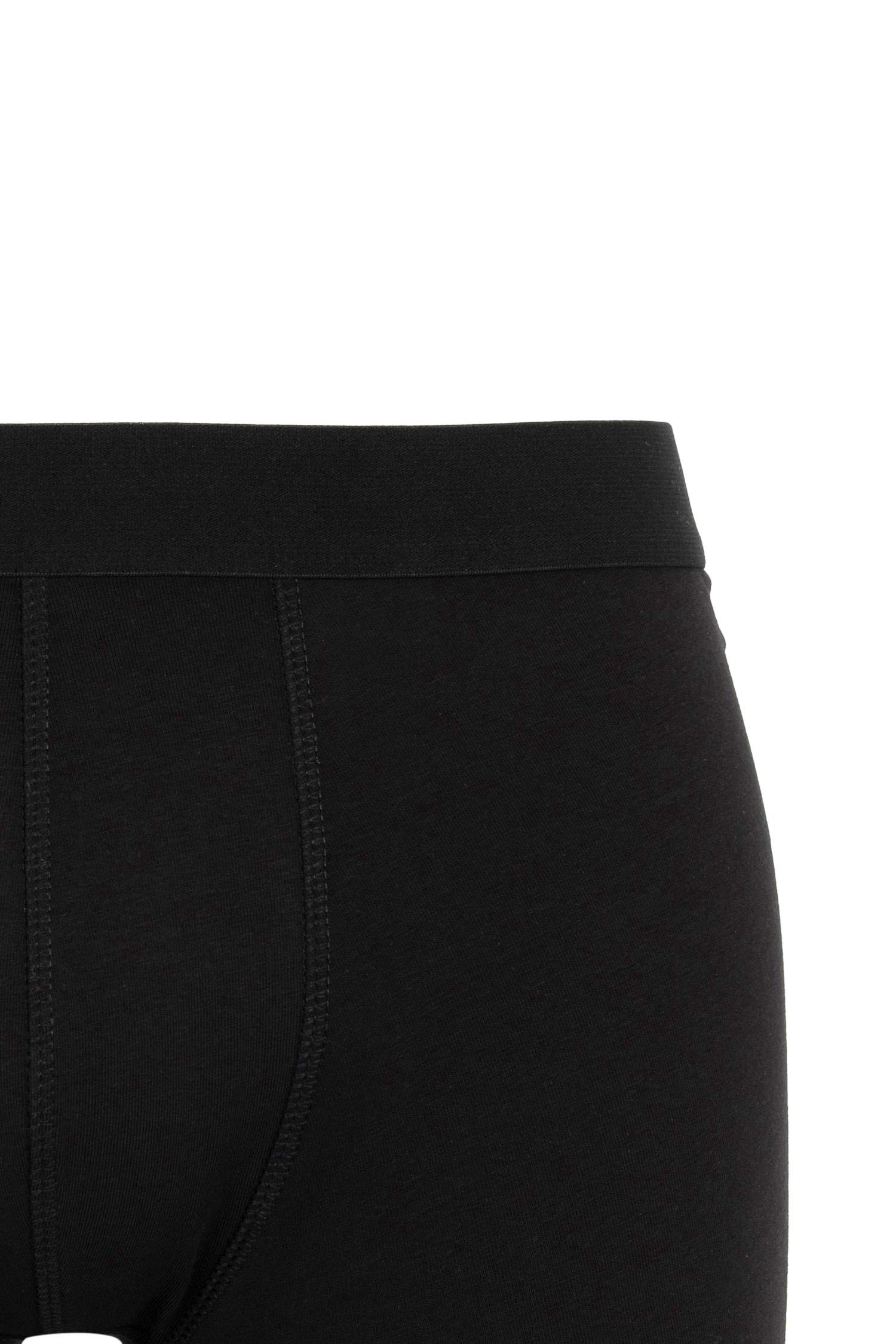 بوكسر بقصة عادية