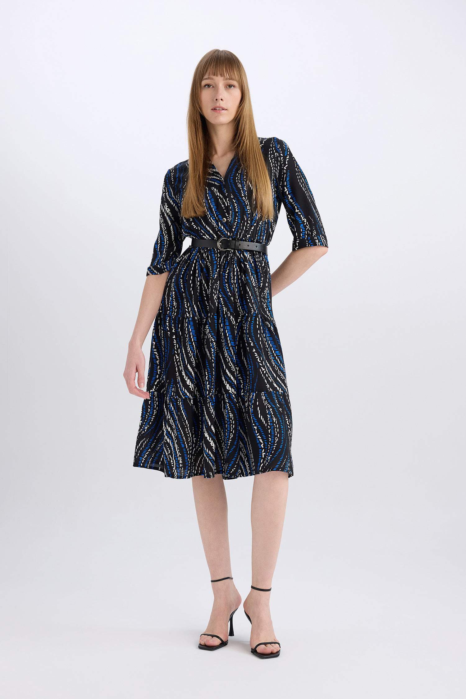 Gömlek Yaka Kemerli Desenli Yarım Kollu Midi Elbise