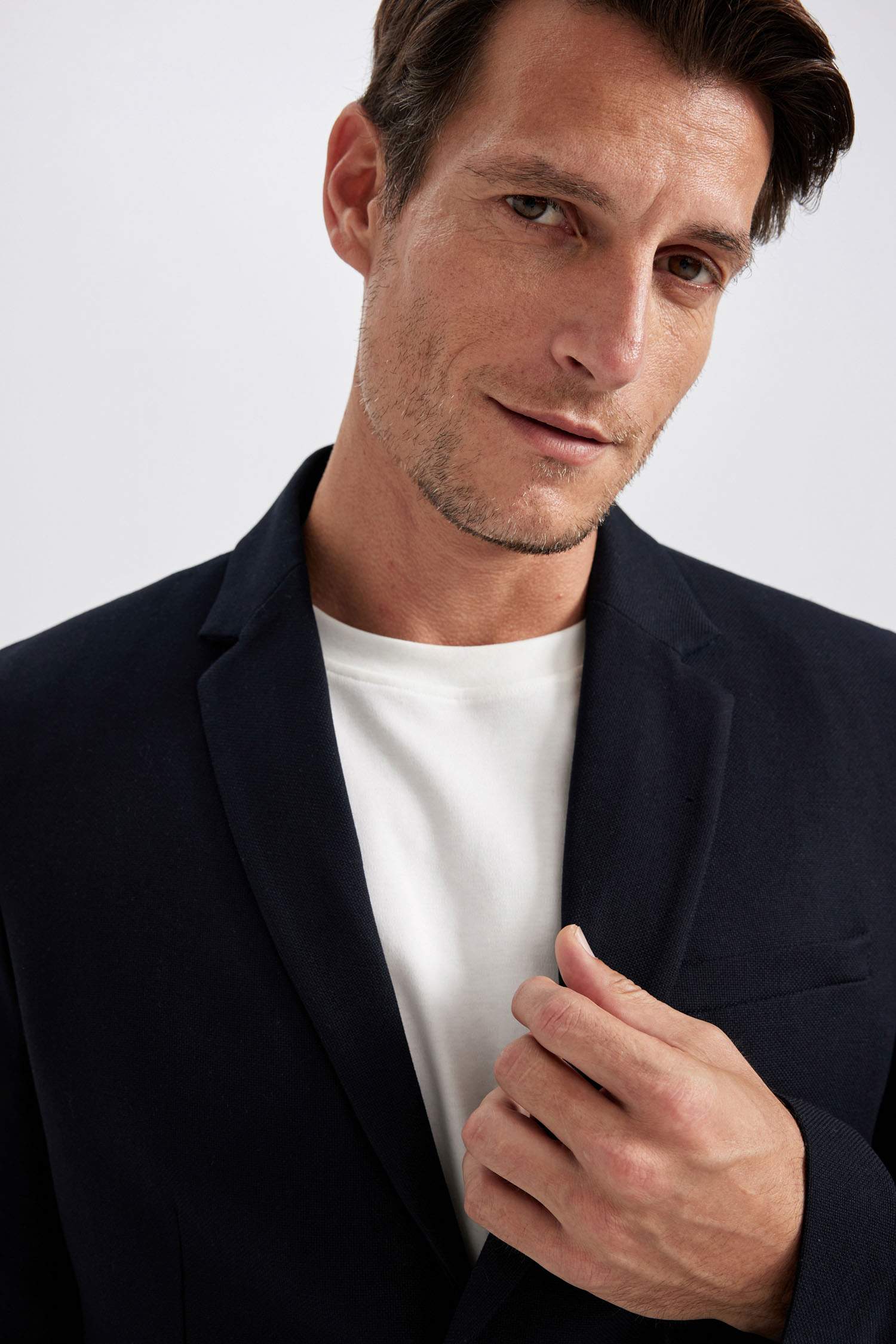 Slim Fit Dar Kesim Astarlı Düğmeli Basic Düz Blazer Ceket