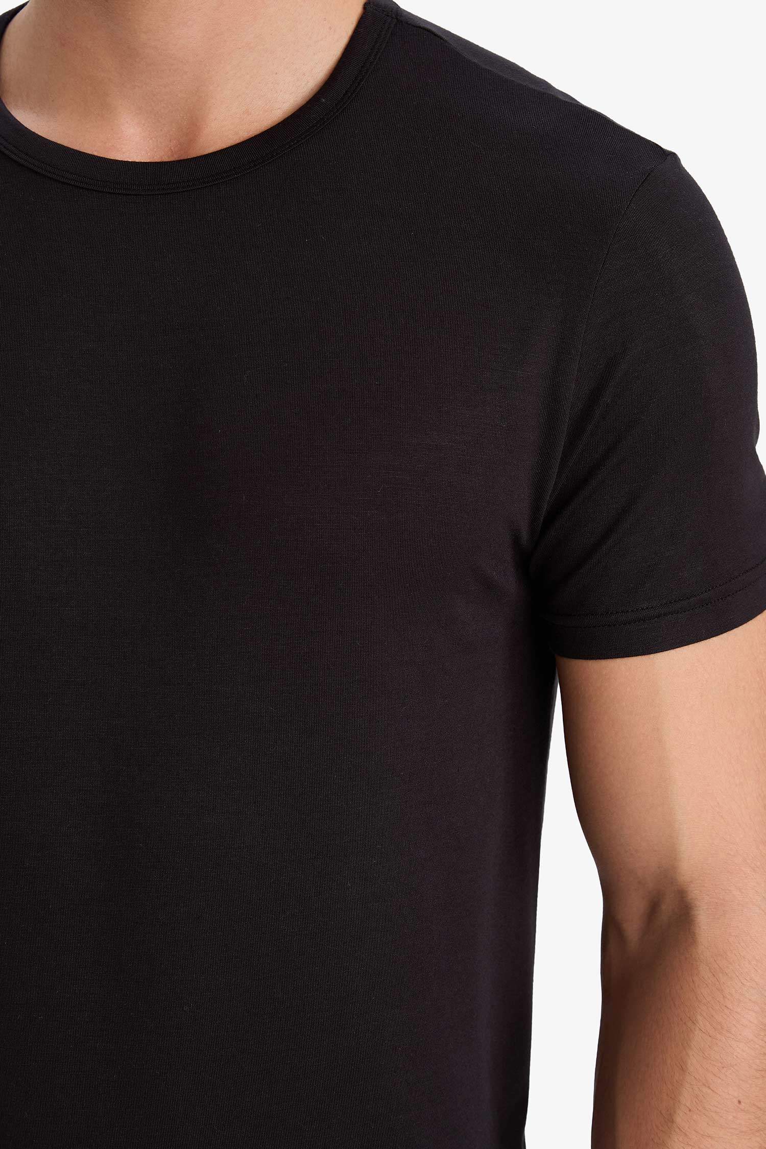 Premium Slim Fit Dar Kesim Bisiklet Yaka Kısa Kollu Modal Üst