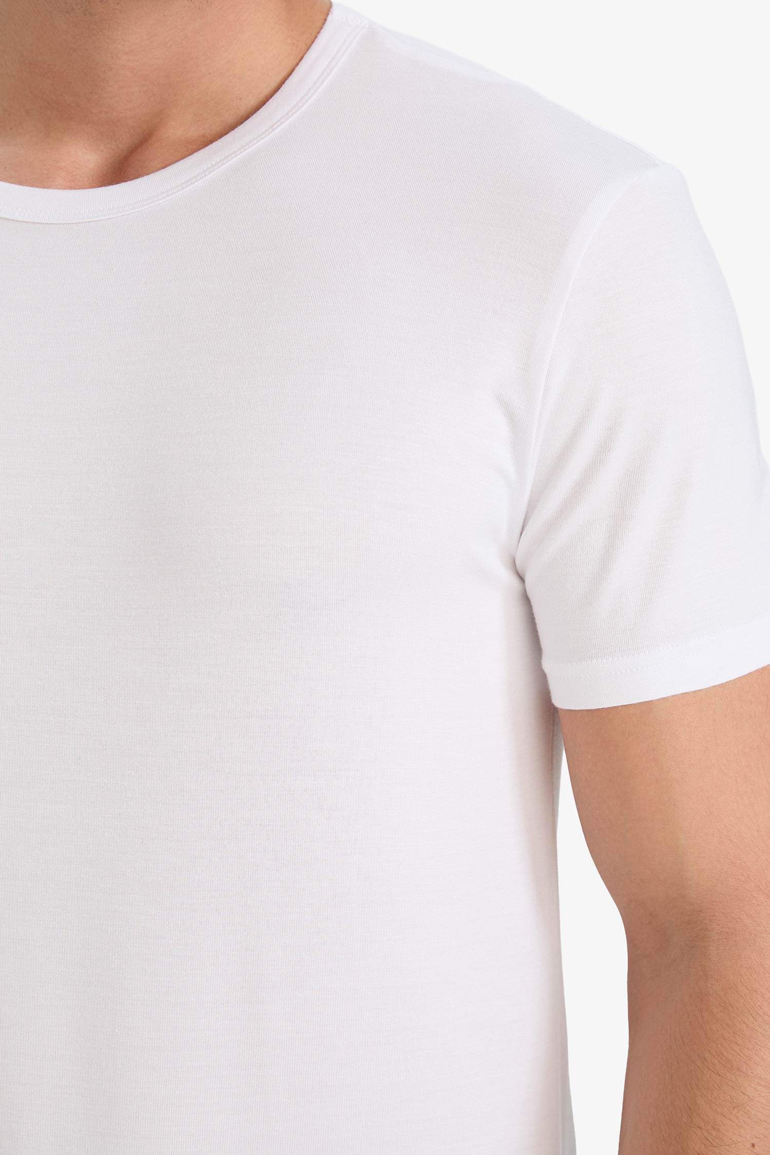 Premium Slim Fit Dar Kesim Bisiklet Yaka Kısa Kollu Modal Üst