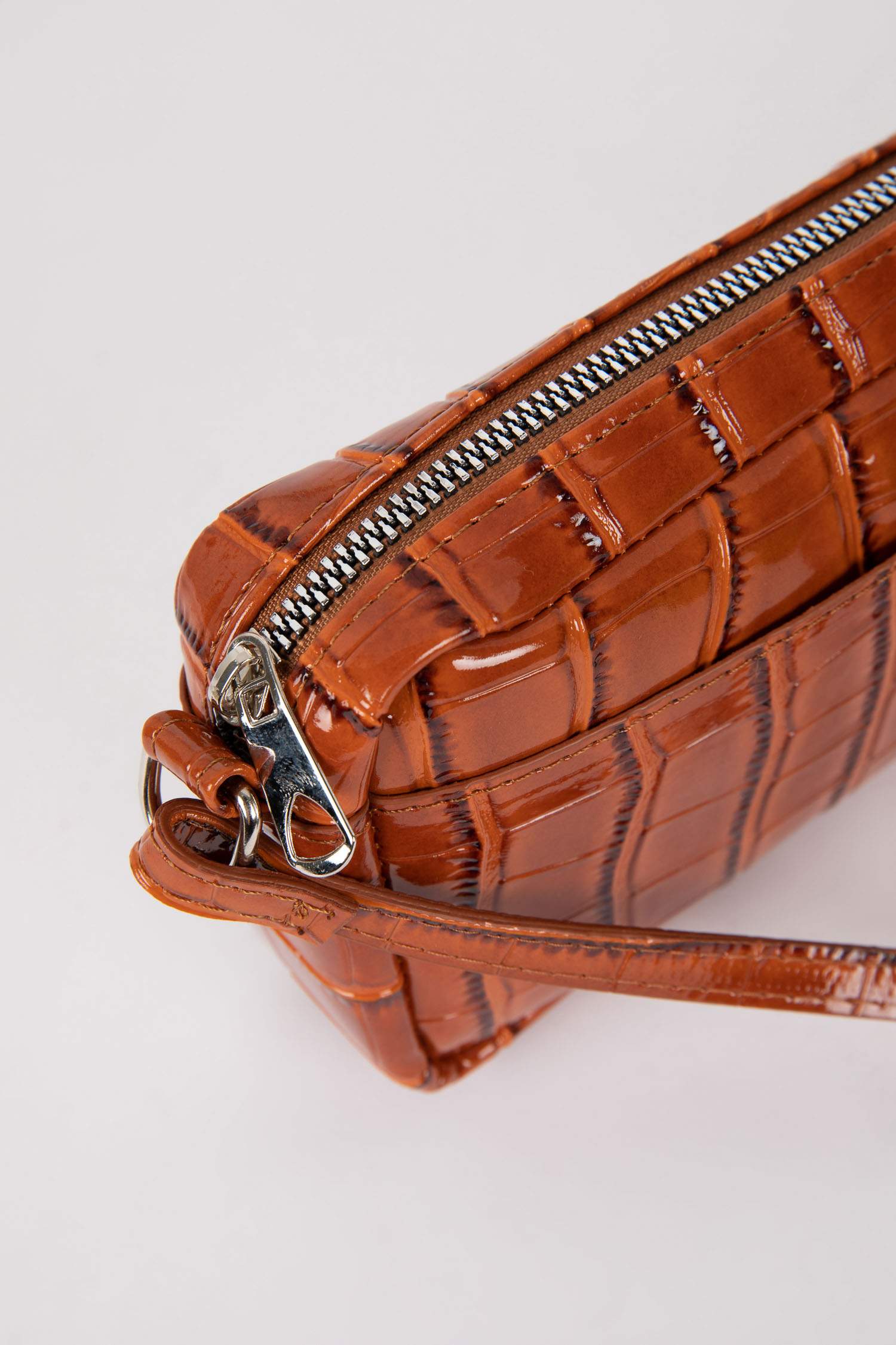 حقيبة كروس بودي جلد صناعي