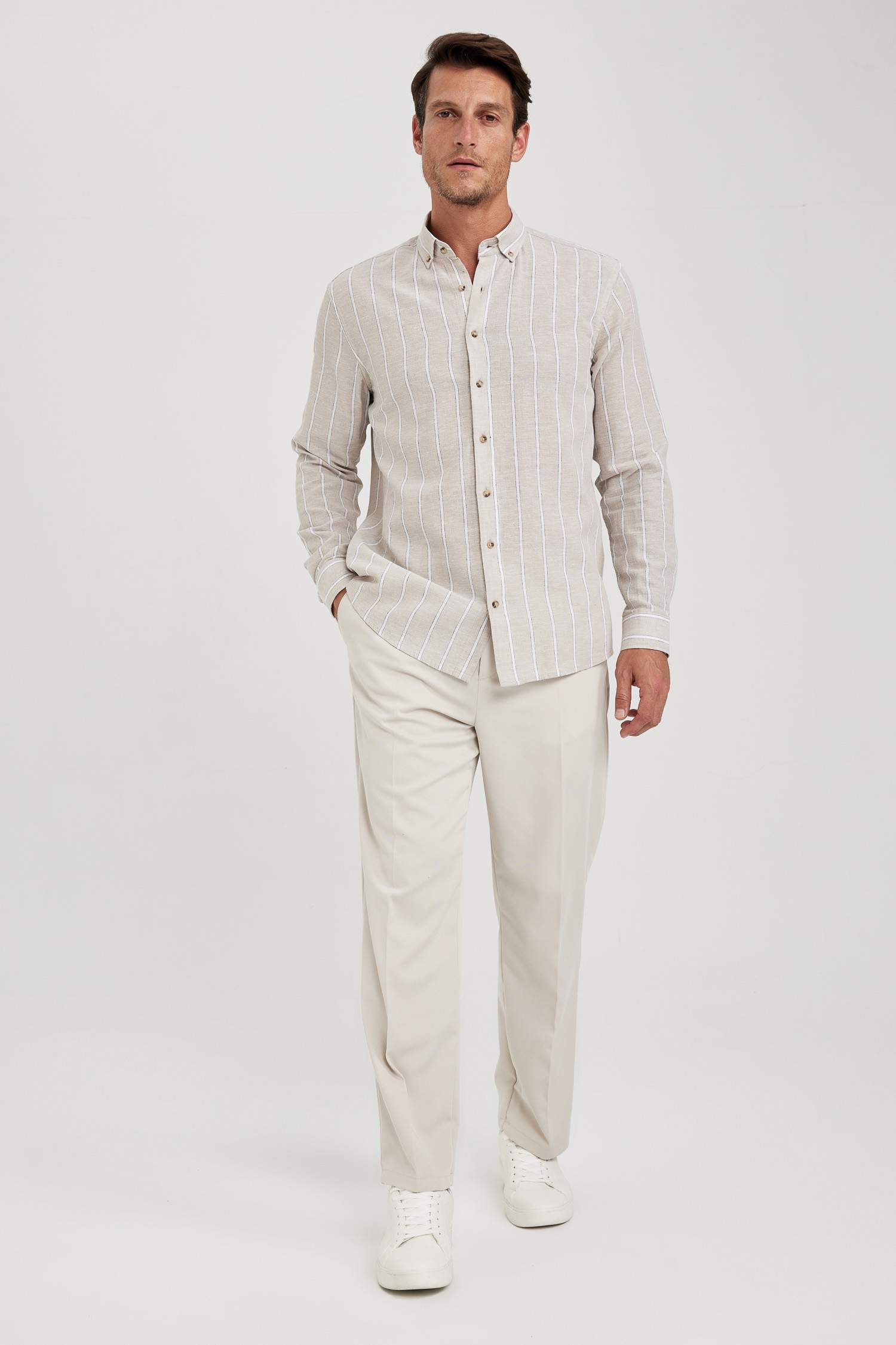 заманауи пішім Ұзын жеңді көйлек