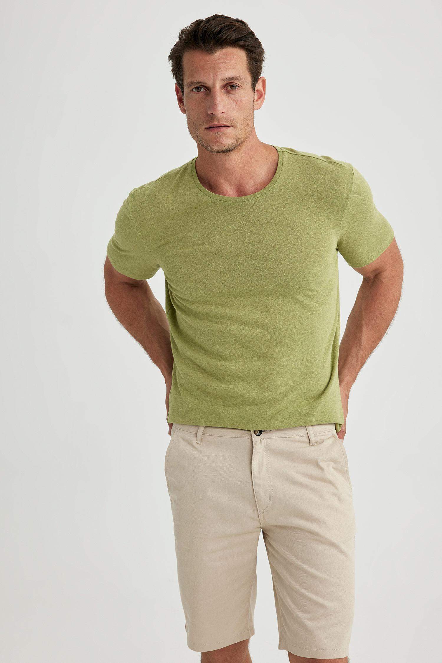 تي شيرت كتان مودرن فيت بياقة مستديرة