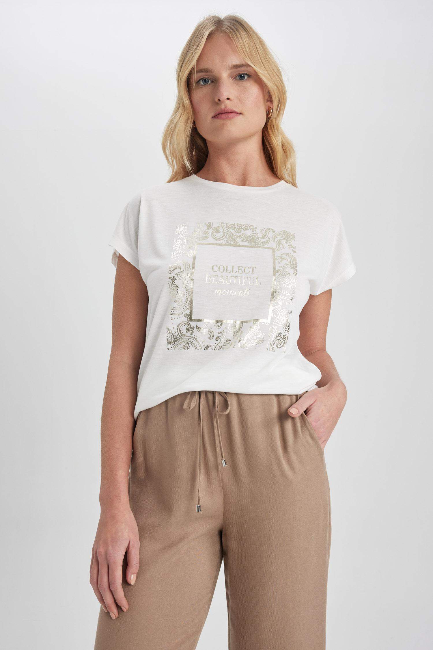 T-shirt imprimé à manches courtes et col rond