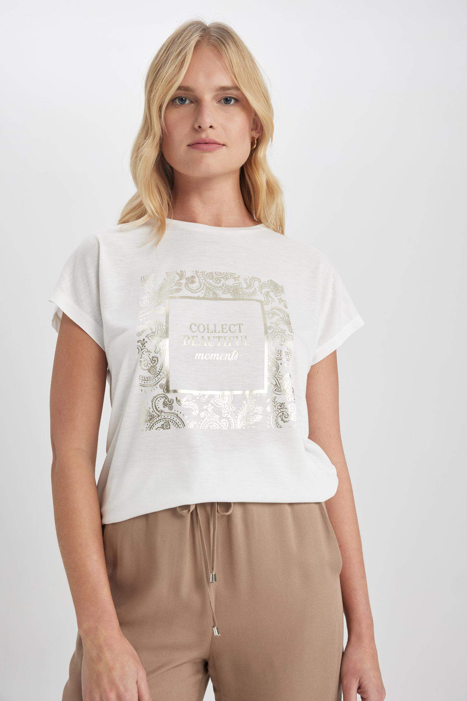 T-shirt imprimé à manches courtes et col rond