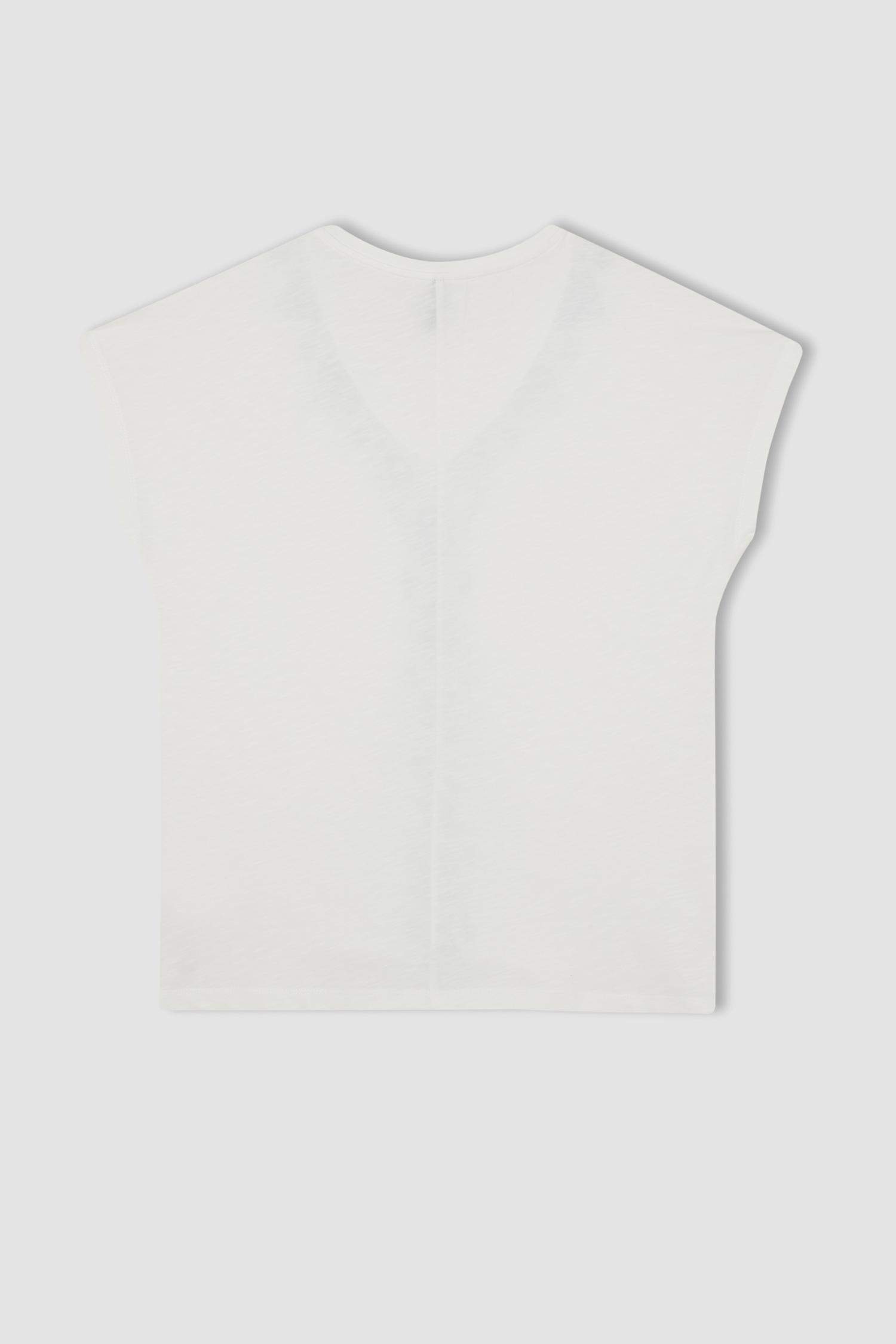 V Yaka Puf Baskılı Penye Kısa Kollu Tişört