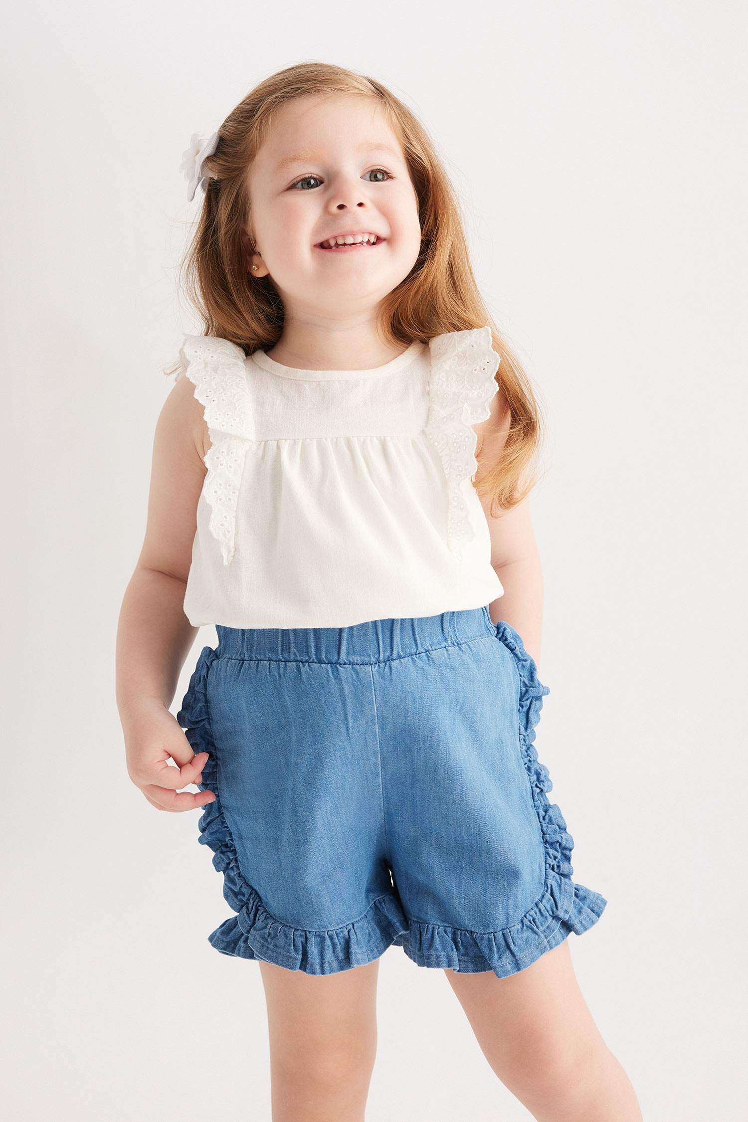 شورت جينز بناتي بيبرباج بقصة عادية