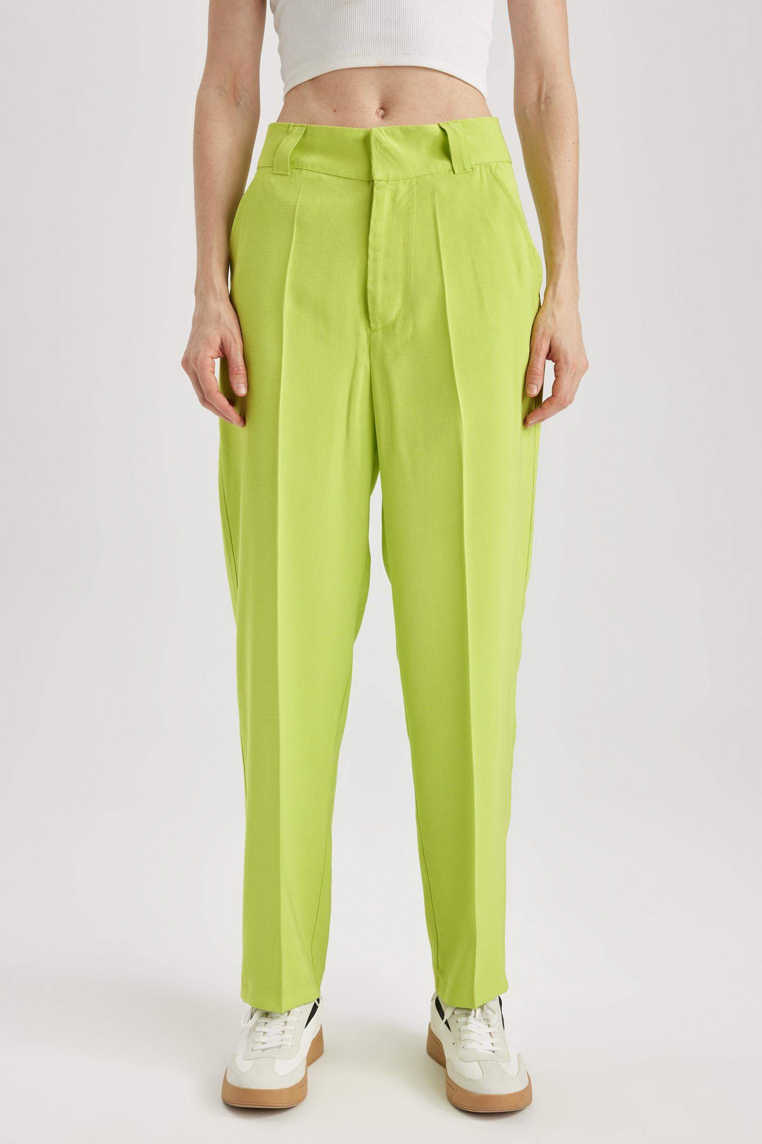 Брюки прямого кроя