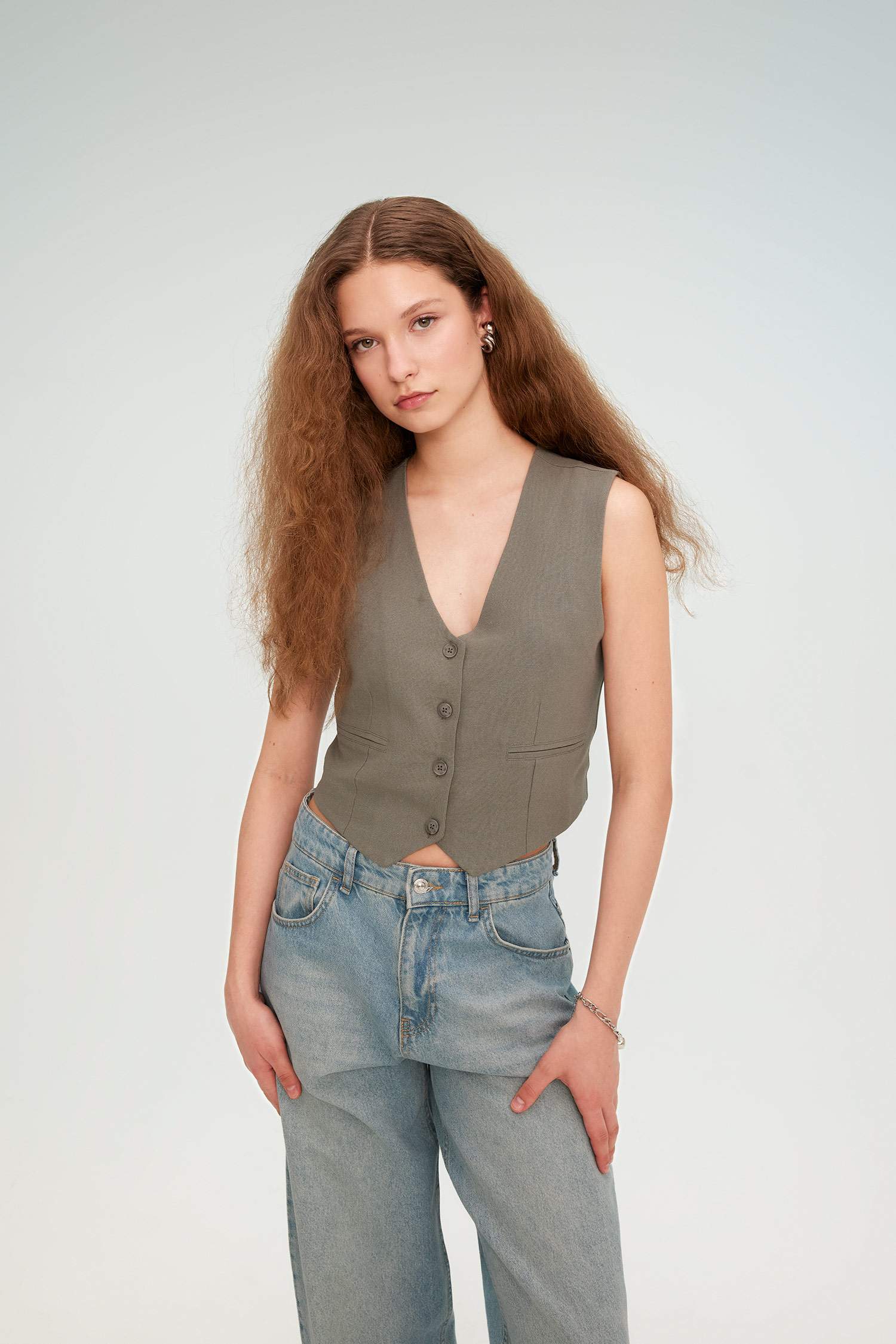 جيلي بليزر ابيض قصة عادية ممزوج بالكتان