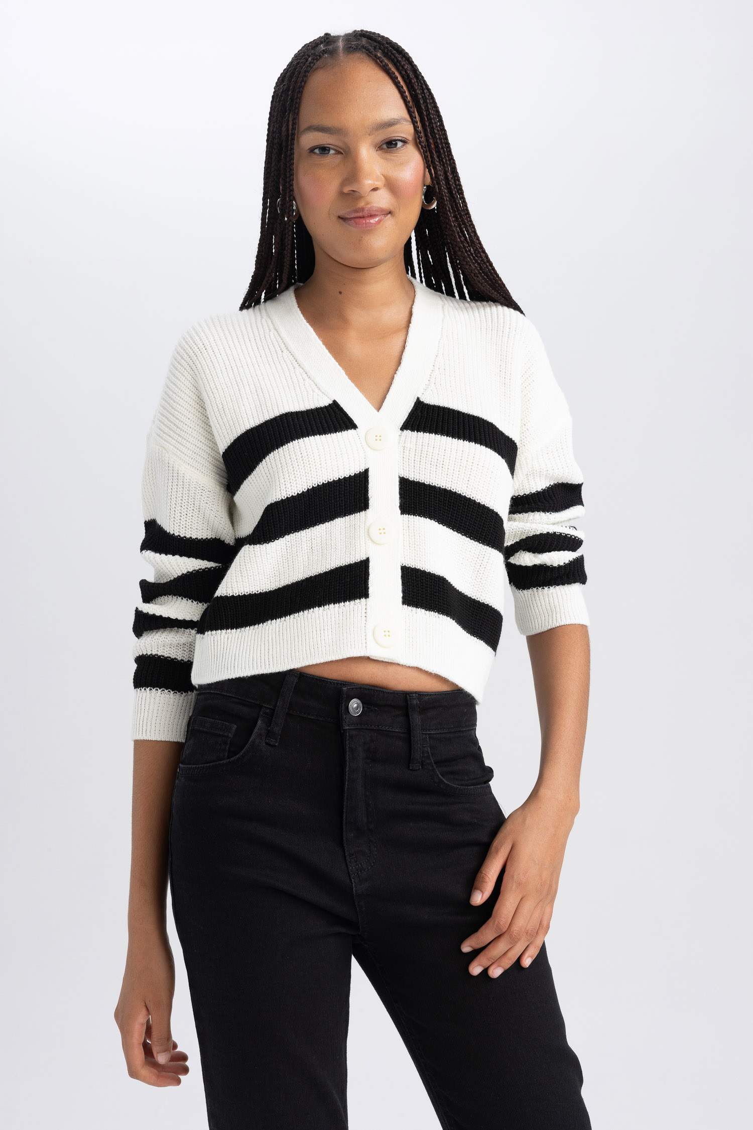 Кардиган в полоску с V-образным вырезом