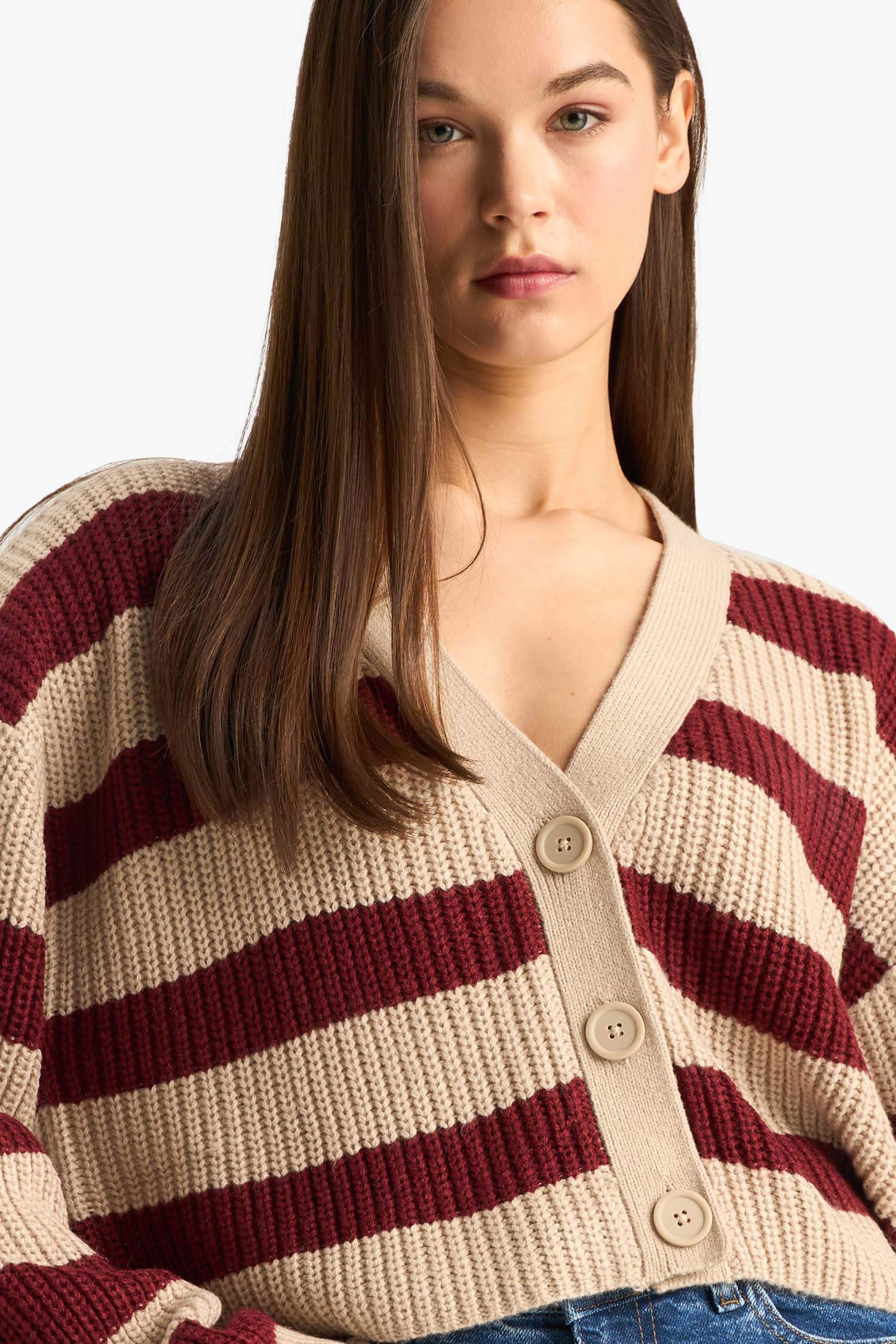 Regular Fit V Yaka Çizgili Düğmeli Triko Hırka