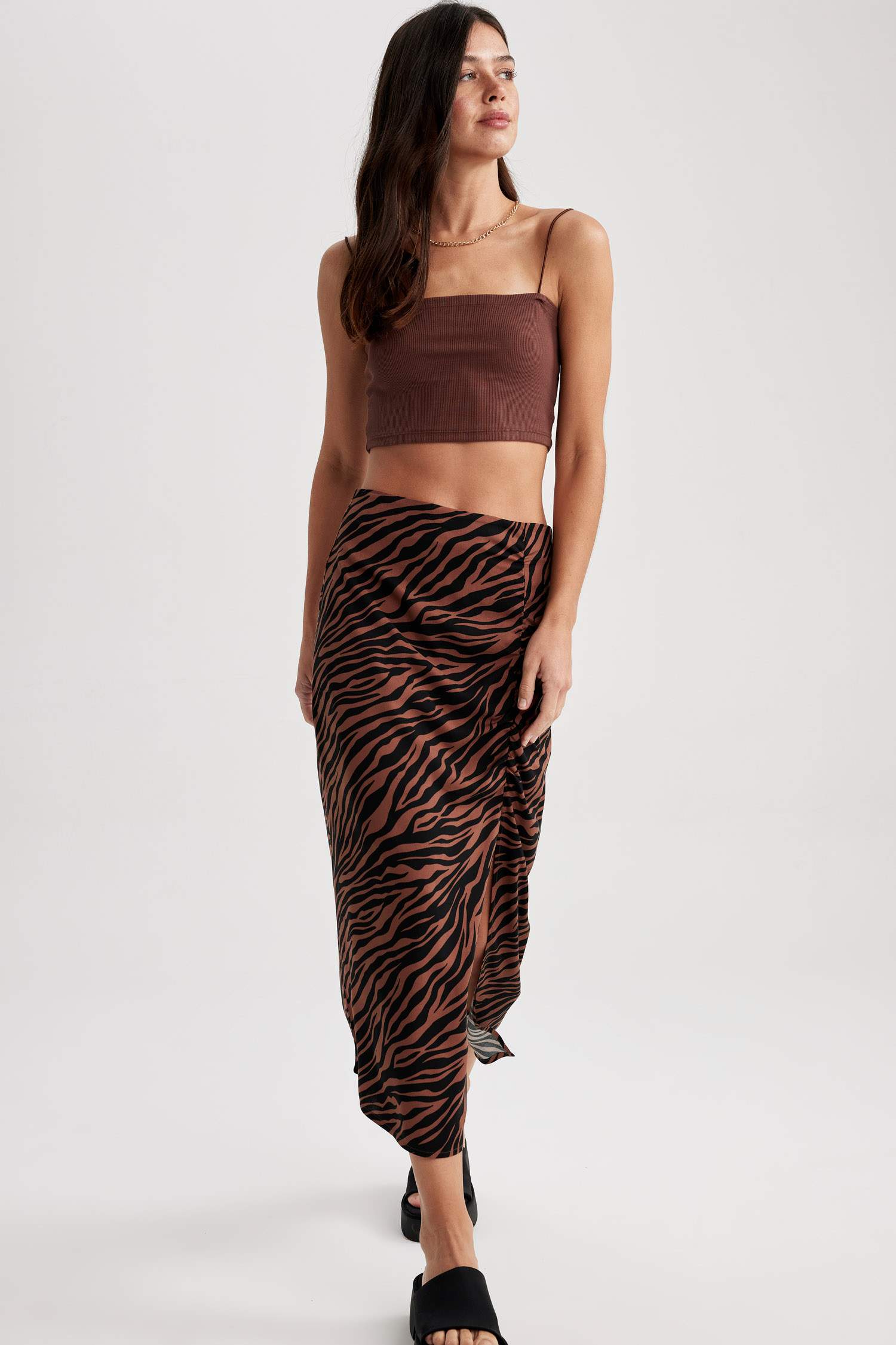 Юбка миди А-силуэта с принтом