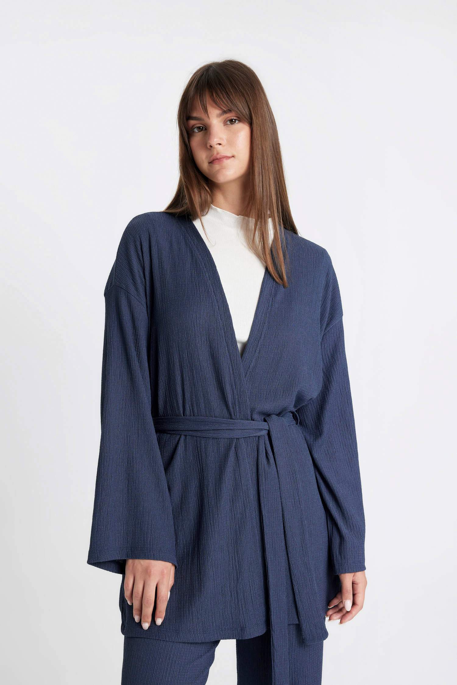 Relax Fit Shawl Collar Wrap Kimono