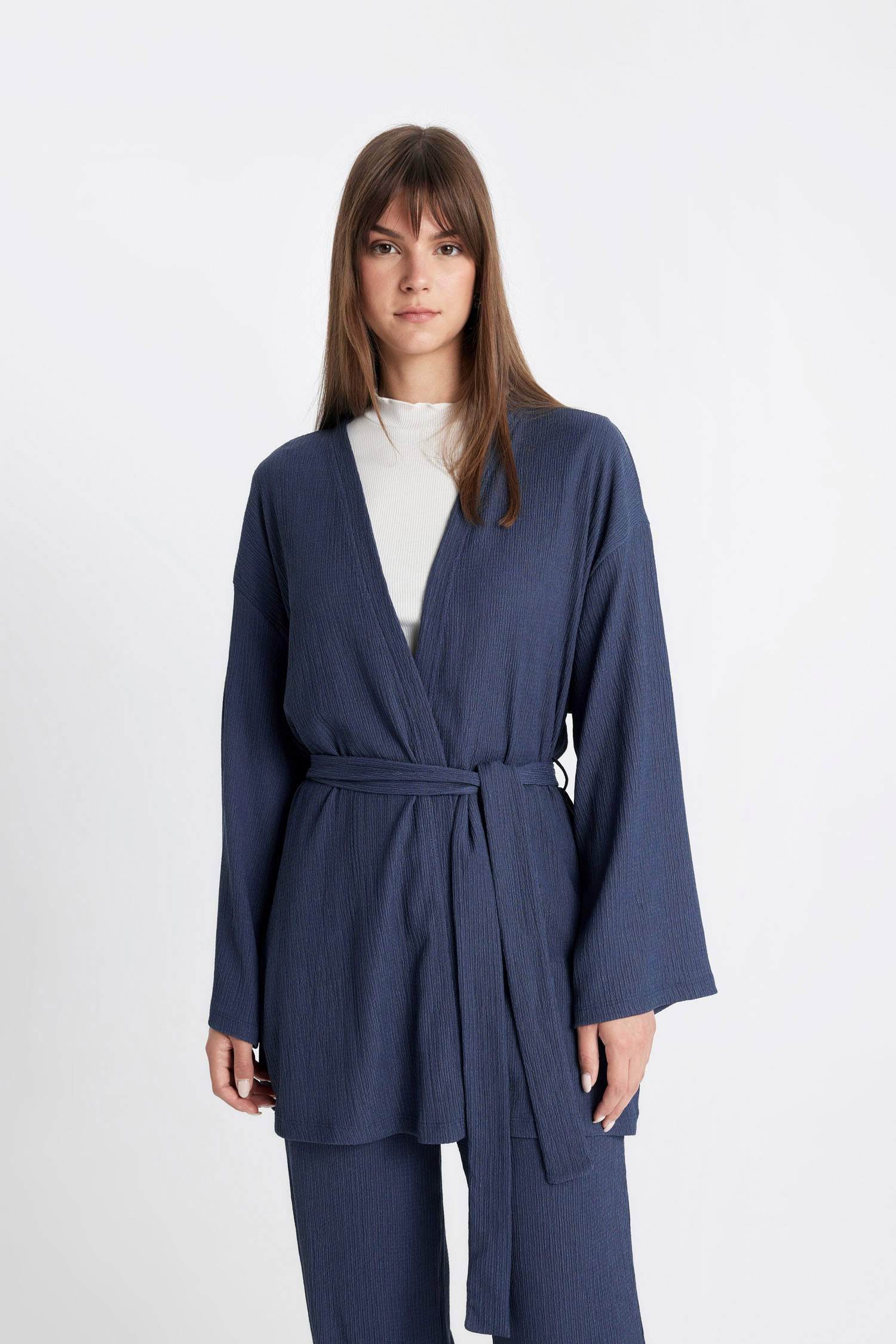 Relax Fit Shawl Collar Wrap Kimono