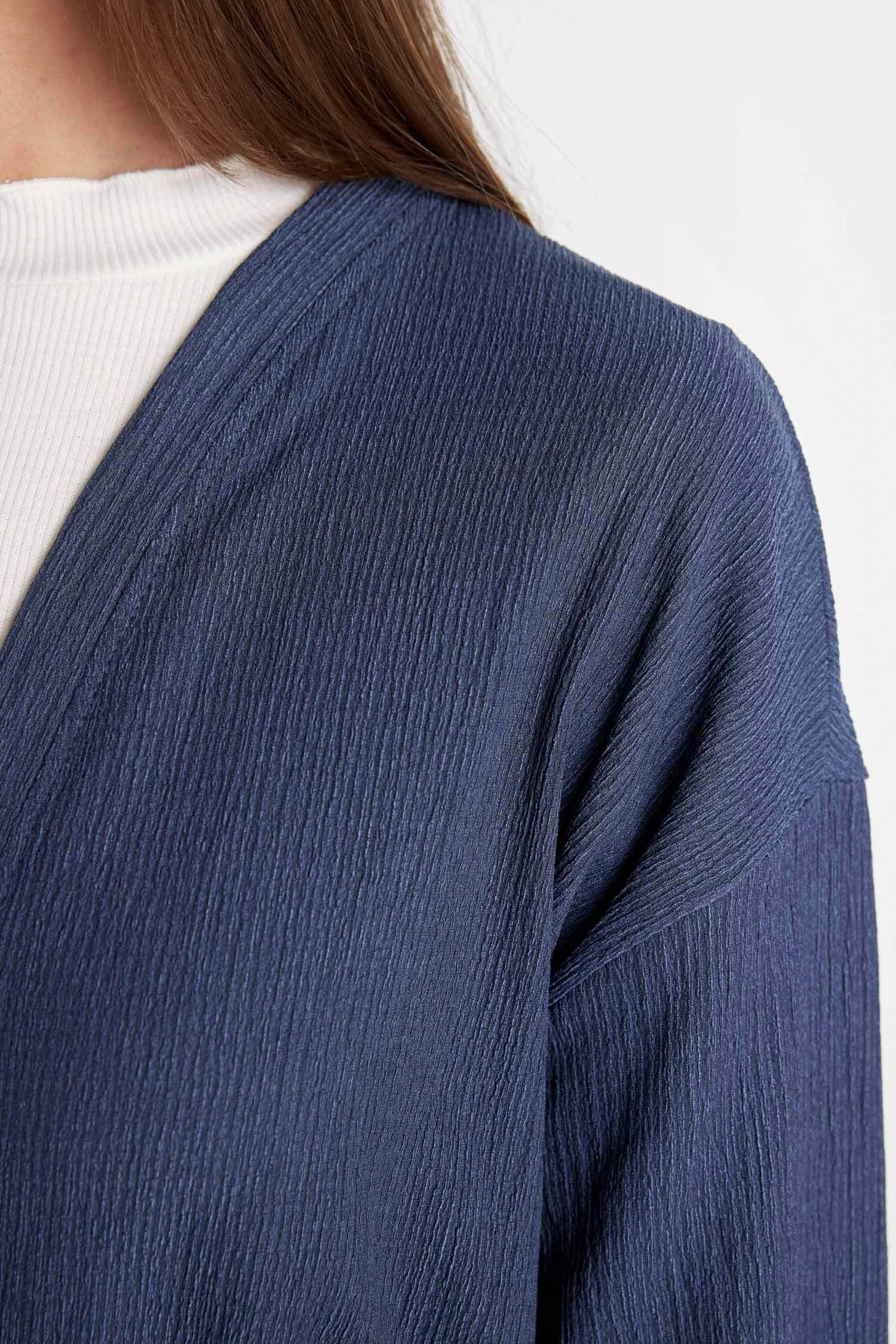 Relax Fit Shawl Collar Wrap Kimono