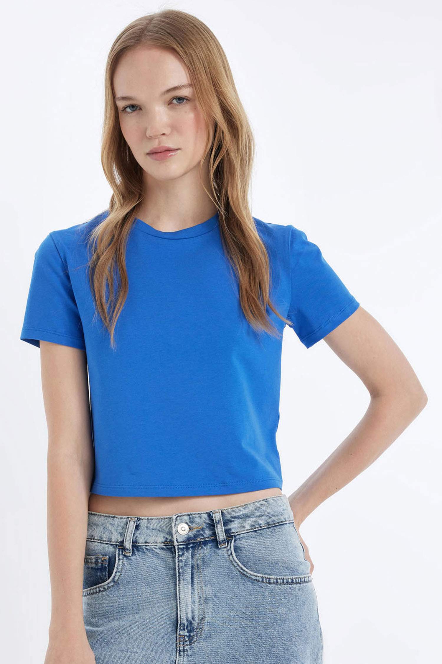 تي شيرت مخصر