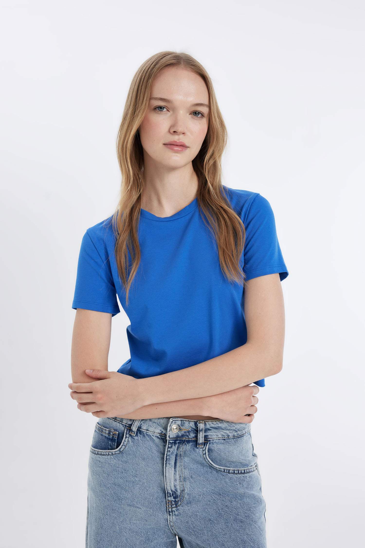 تي شيرت مخصر